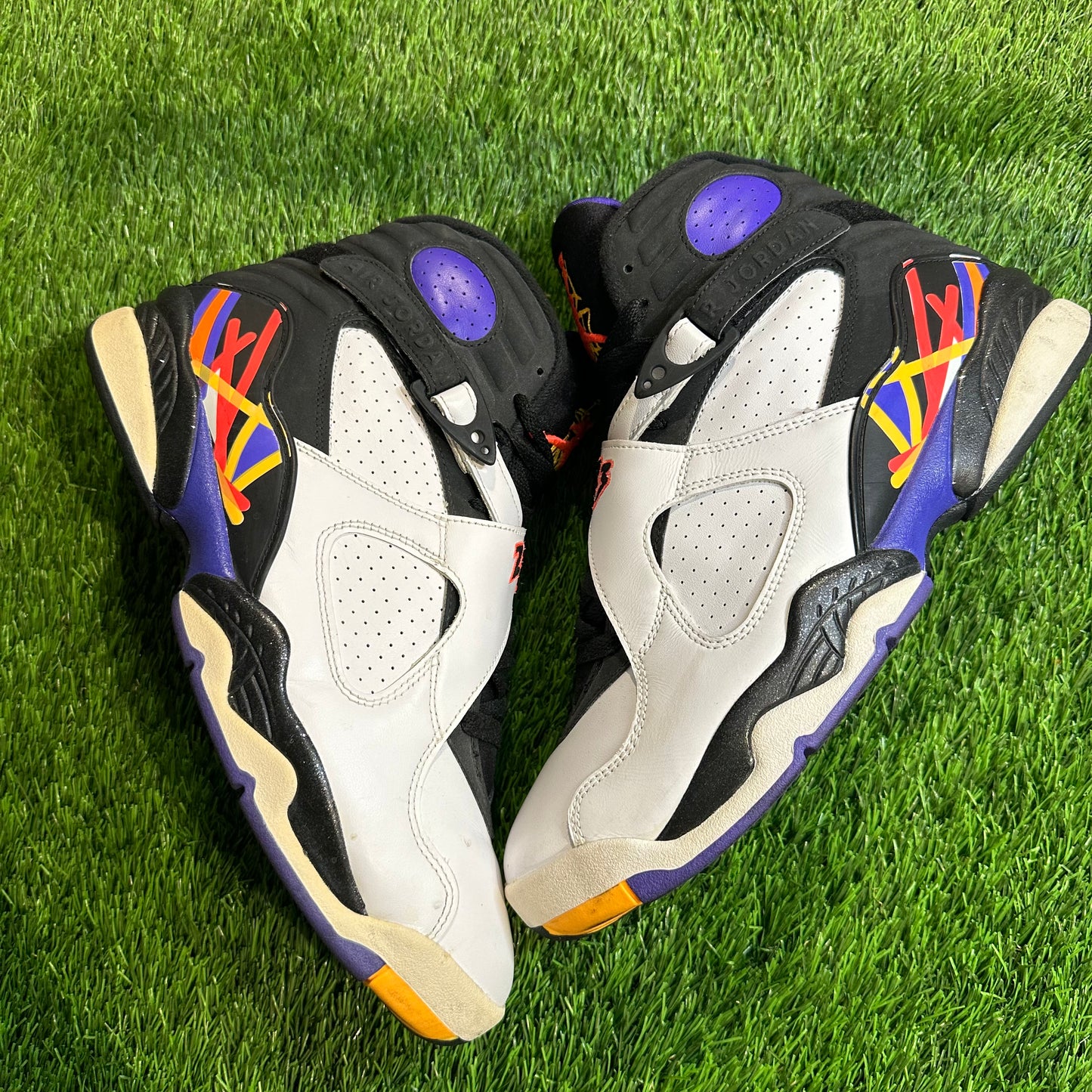 Jordan 8 Retro Three Peat