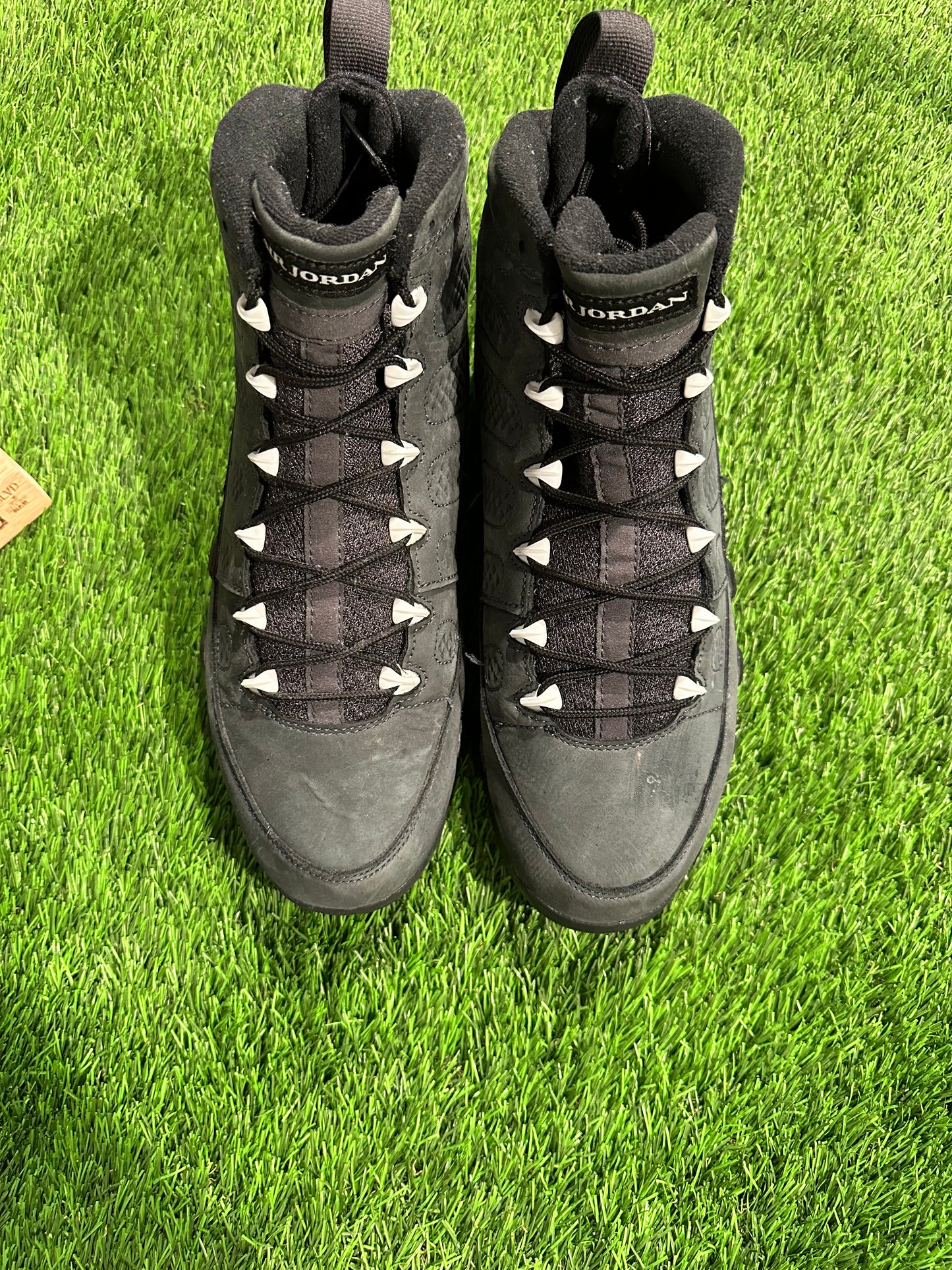 Jordan 9 Retro Anthracite