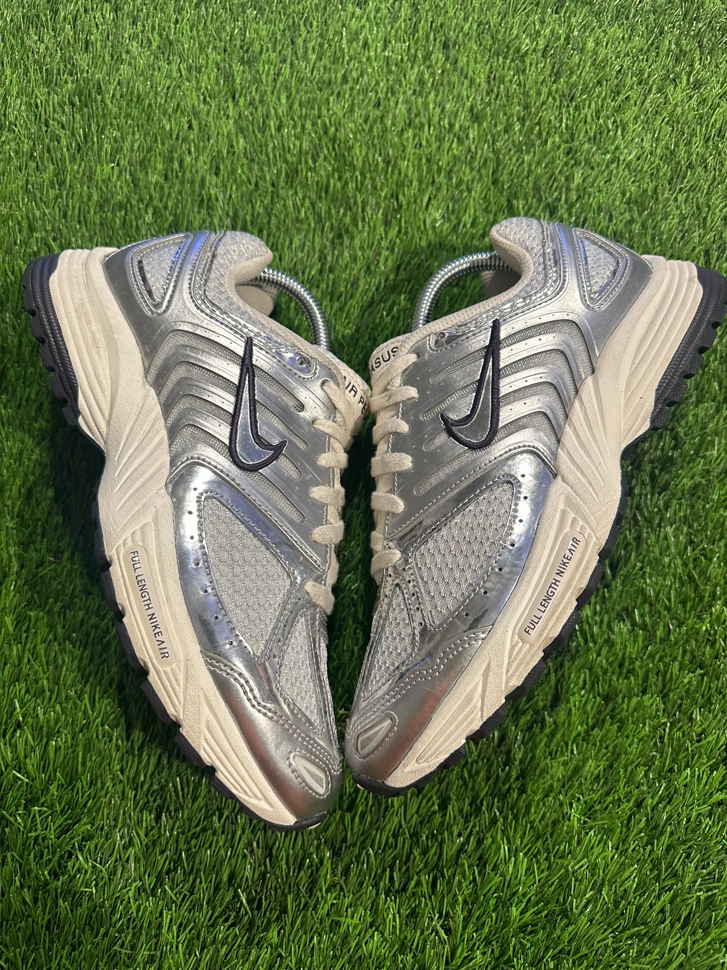 Nike Air Peg 2K5 Chrome (Women's) 7Y/8.5W