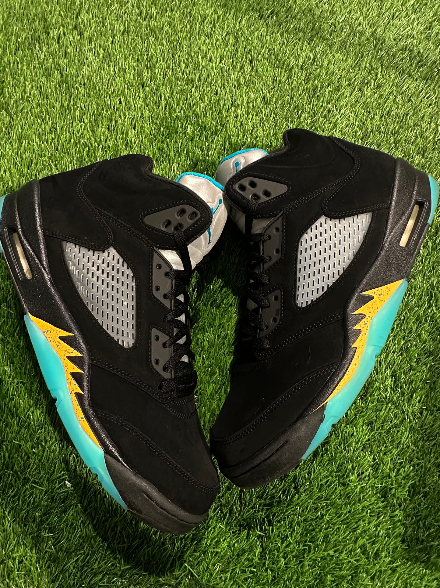 Jordan 5 Retro Aqua
