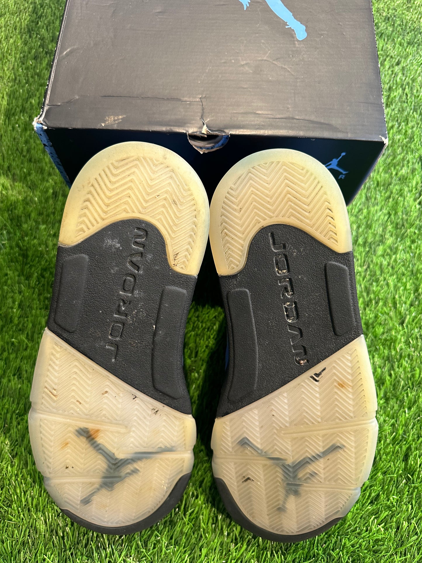 Jordan 5 Retro UNC University Blue