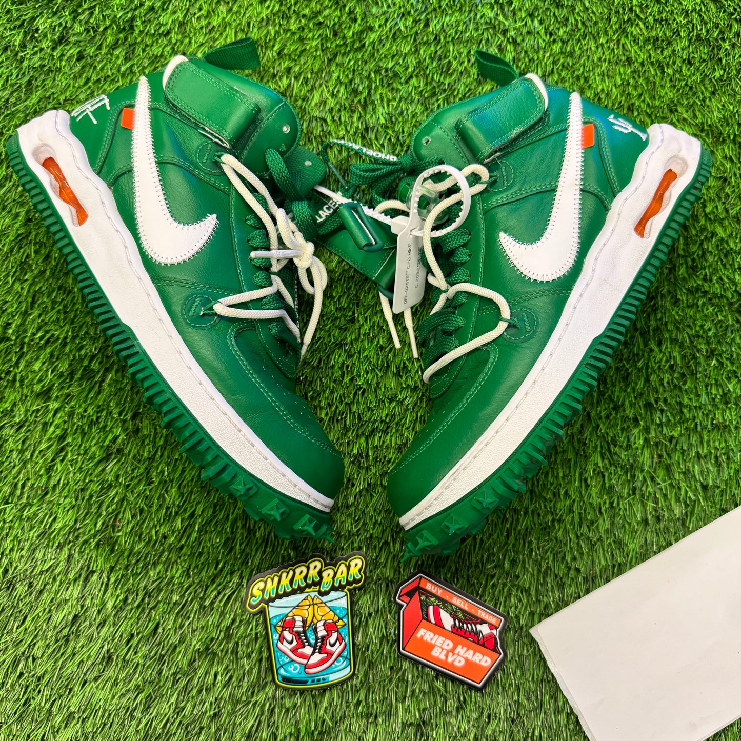 Air Force 1 Mid Off-White Pine Green SIZE 9M/10.5W