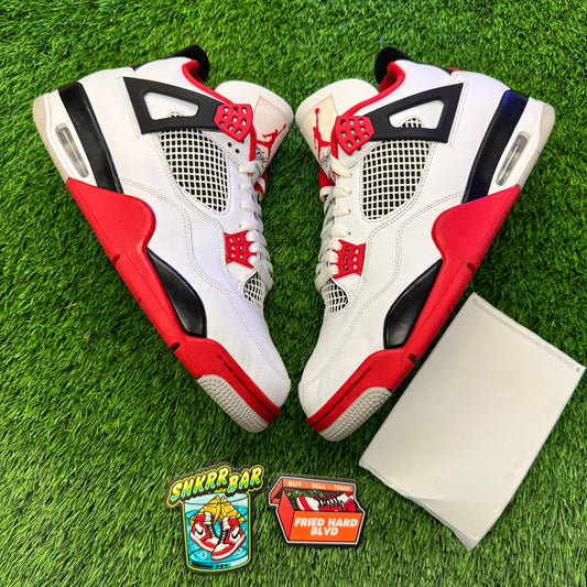 Jordan 4 Retro Fire Red (2020) SIZE 12M/13.5W