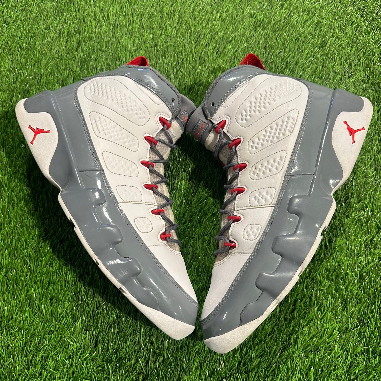 Jordan 9 Retro Fire Red