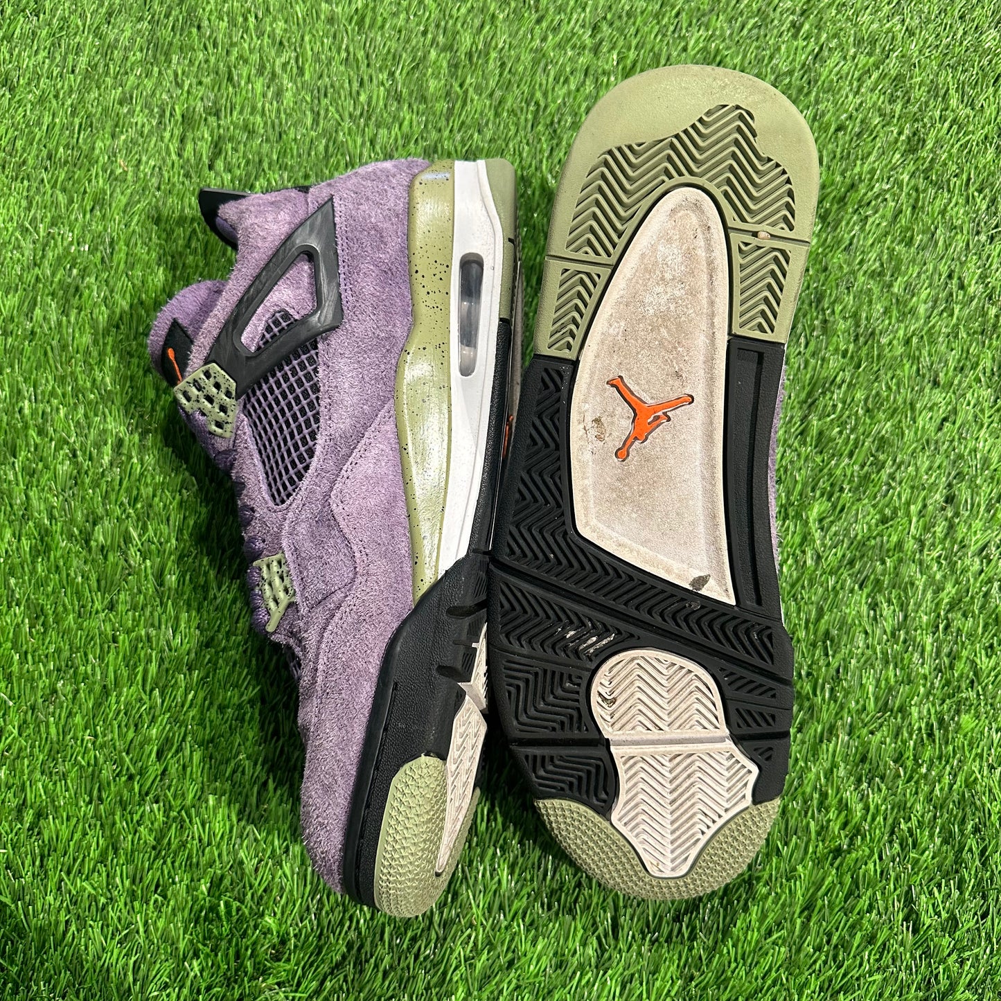 Jordan 4 Retro Canyon Purple (Women's)
