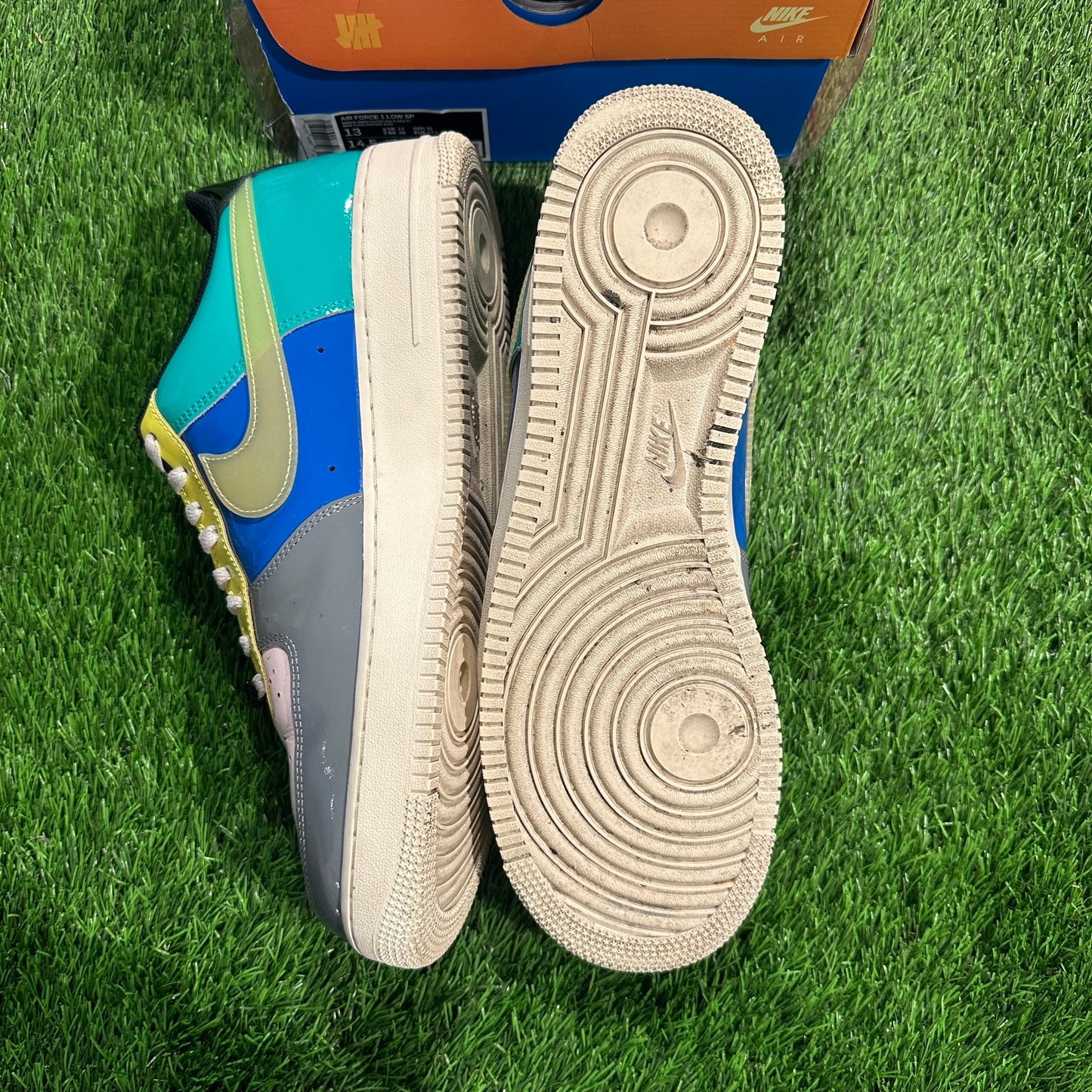 Air Force 1 Low SP Undefeated Multi-Patent Community 13M/14.5W
