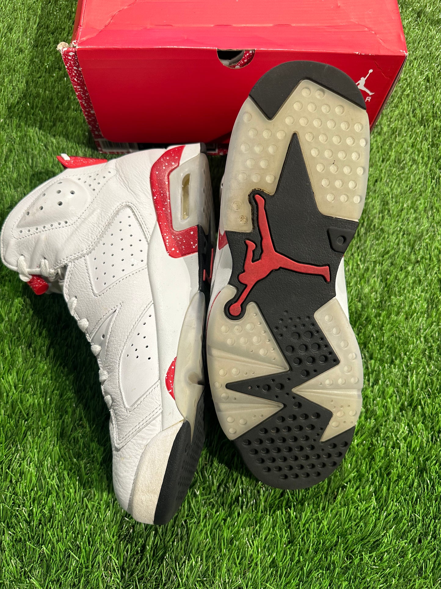 Jordan 6 Retro Red Oreo