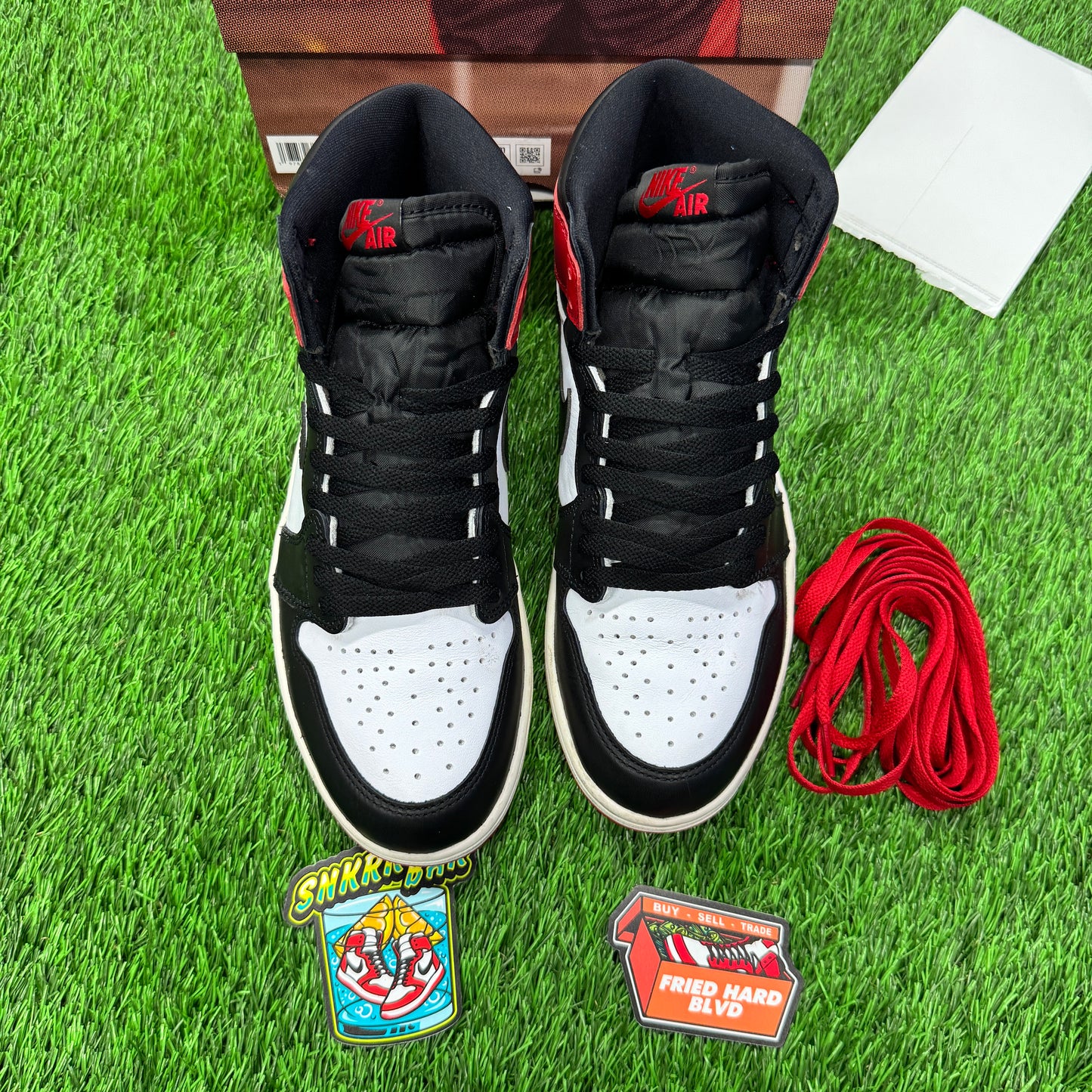 Jordan 1 Retro High OG Black Toe Reimagined SIZE 8.5M/10W