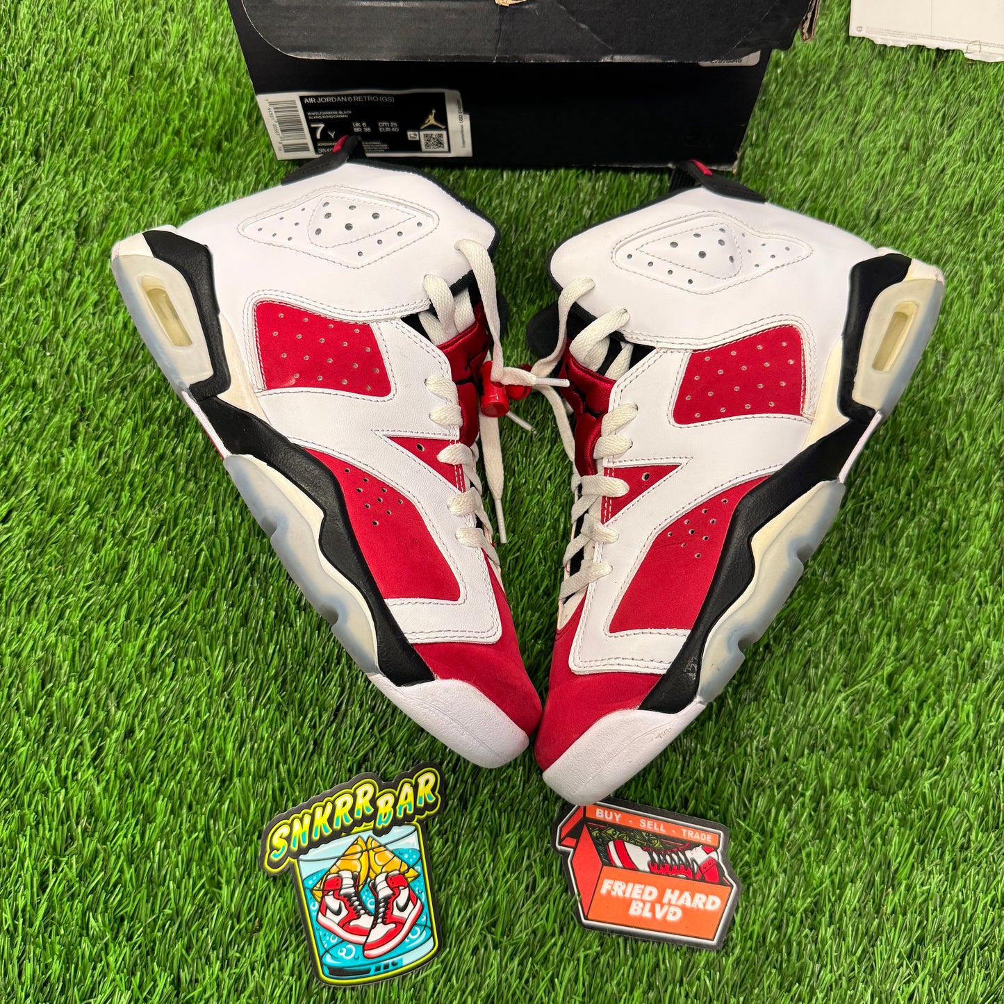 Jordan 6 Retro Carmine (2021) (GS) SIZE 7Y/8.5W