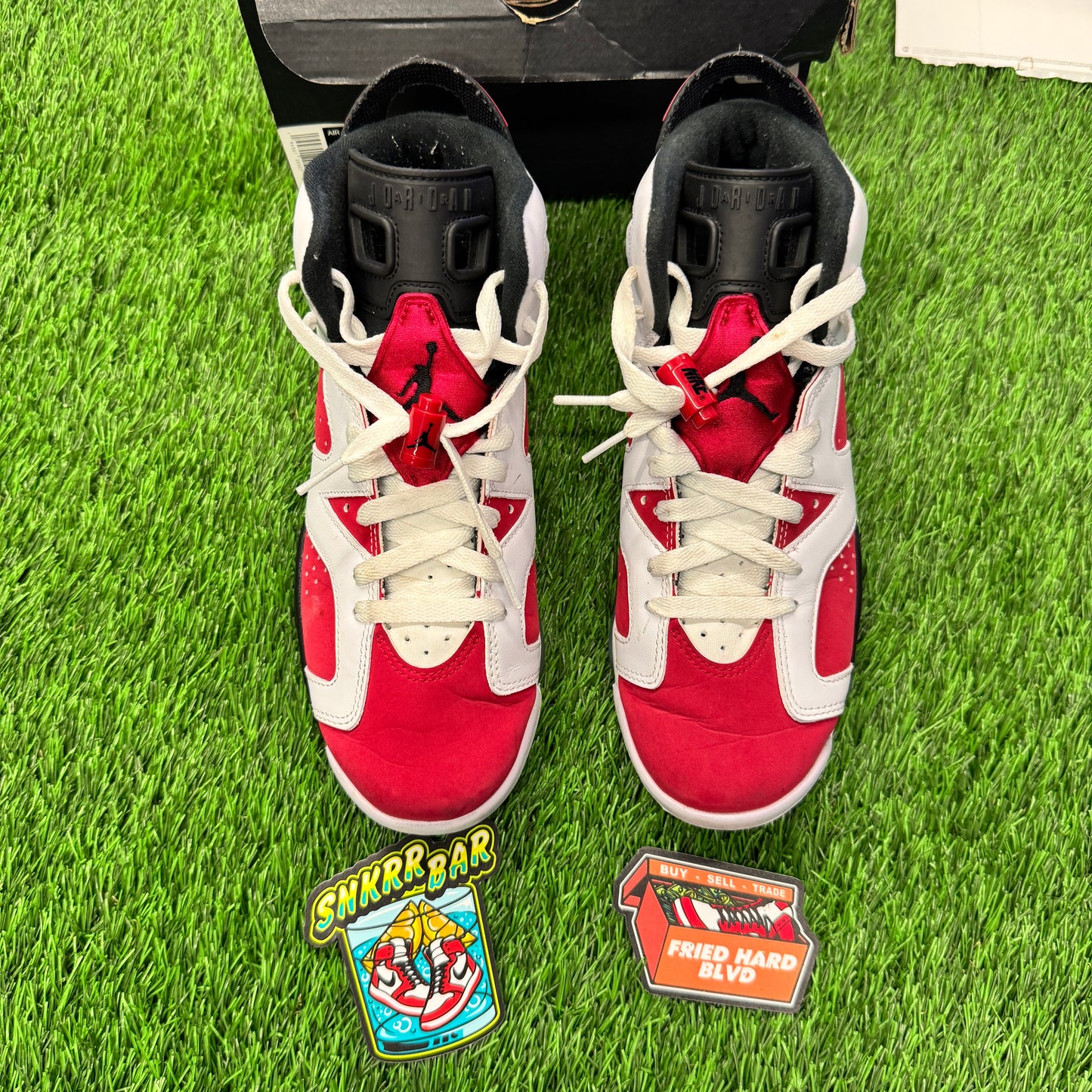 Jordan 6 Retro Carmine (2021) (GS) SIZE 7Y/8.5W