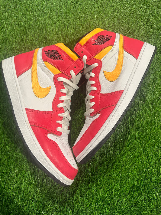 Jordan 1 Retro High OG Light Fusion Red 12M/13.5W