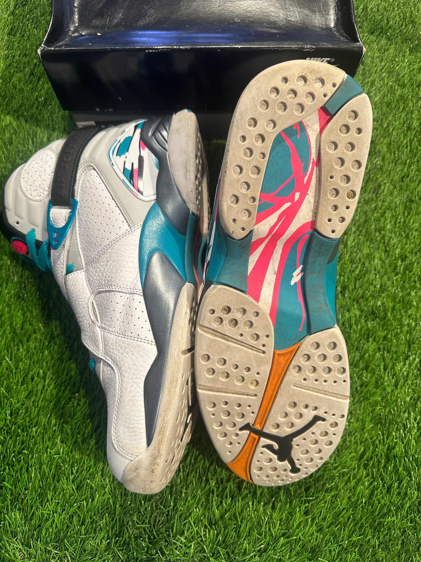 Jordan 8 Retro South Beach