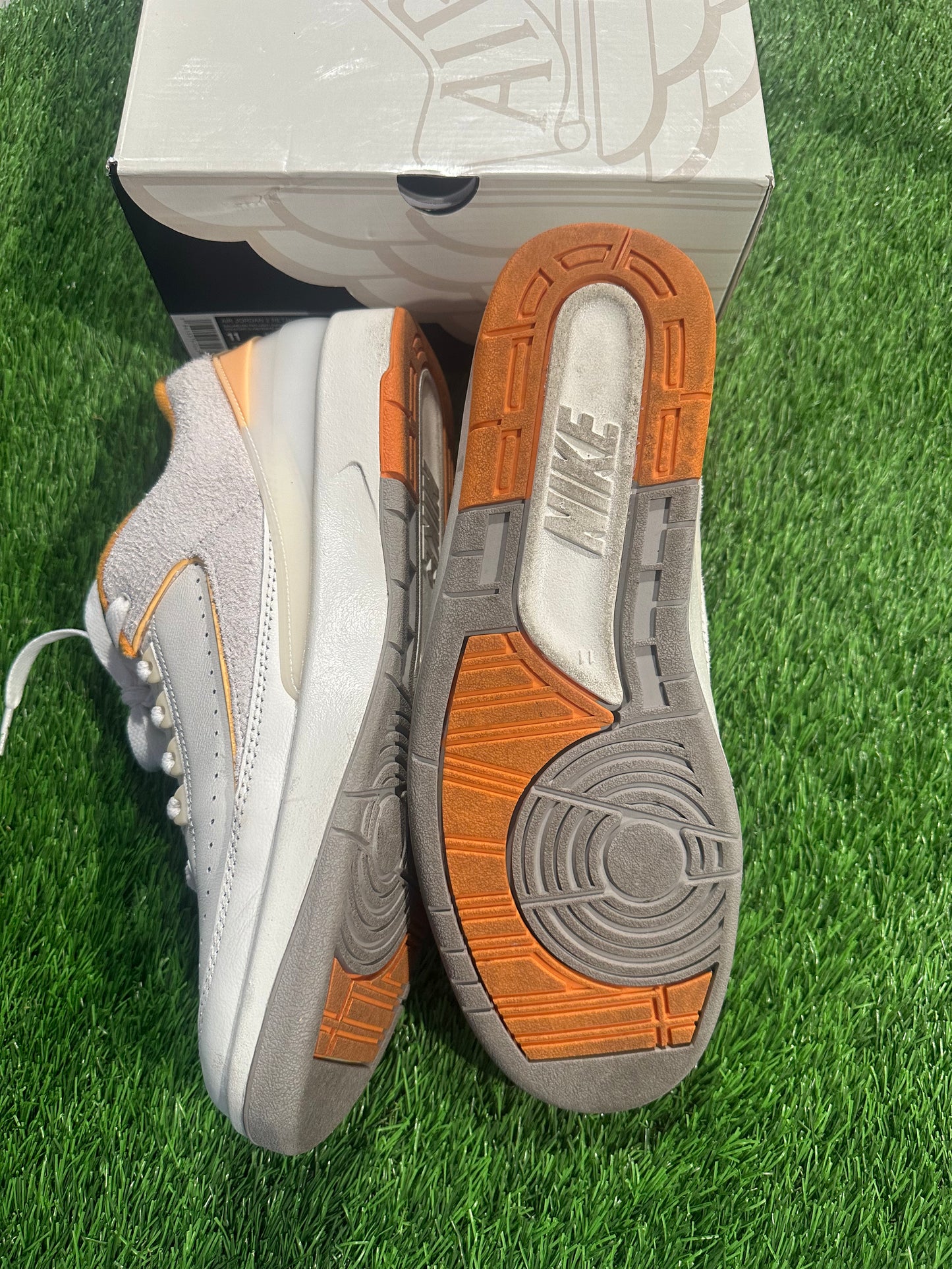 Jordan 2 Retro Low Craft Melon Tint