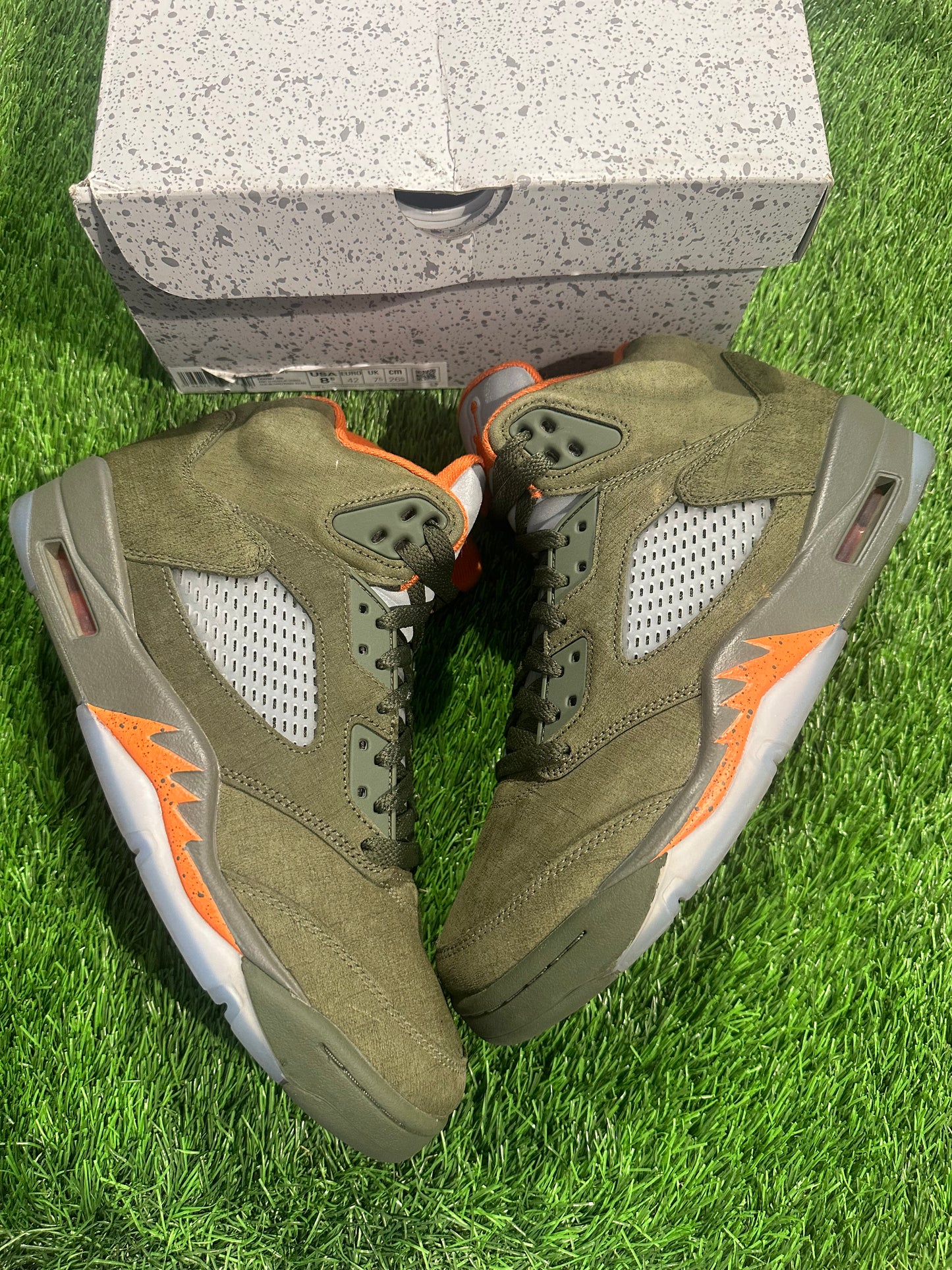 Jordan 5 Retro Olive (2024) 8.5M/10W