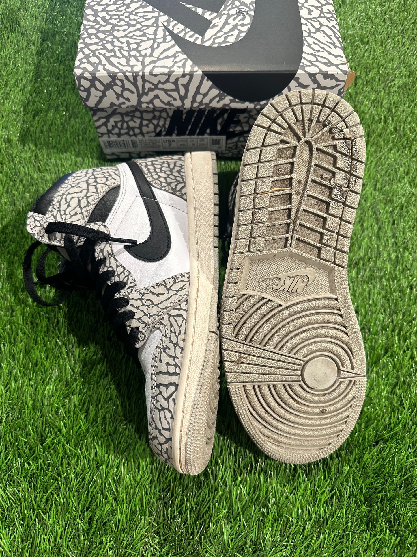 Jordan 1 Retro High OG White Cement 7Y/8.5W