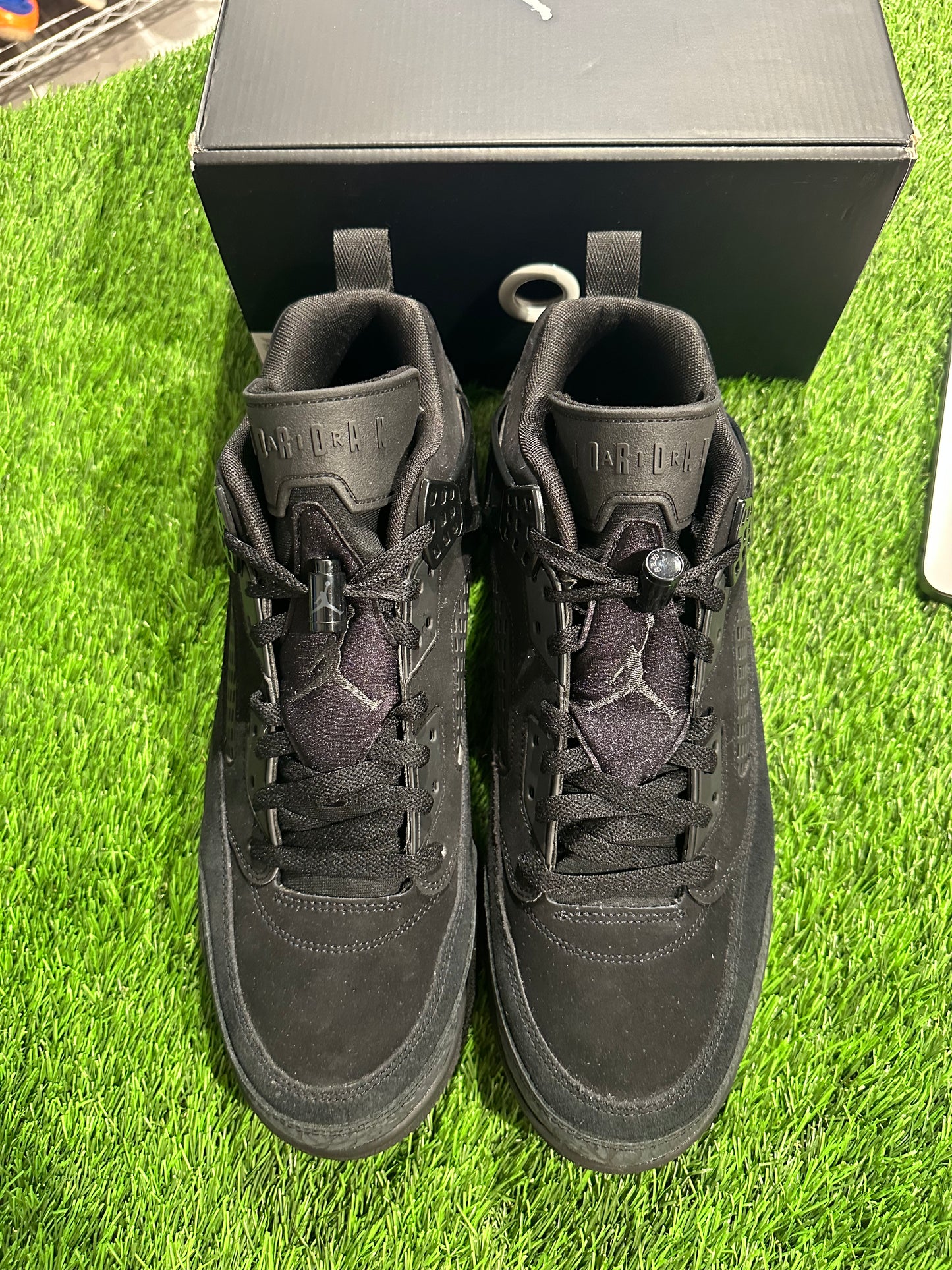 Jordan Spizike Low Black Cat