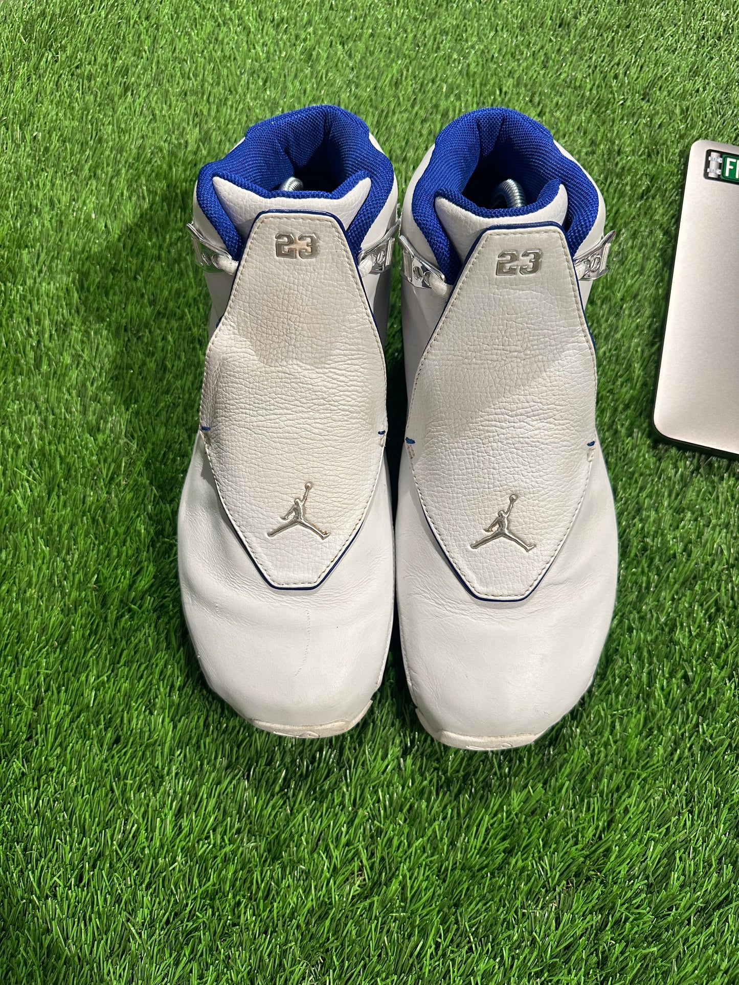 Jordan 18 OG White Sport Royal (2000)