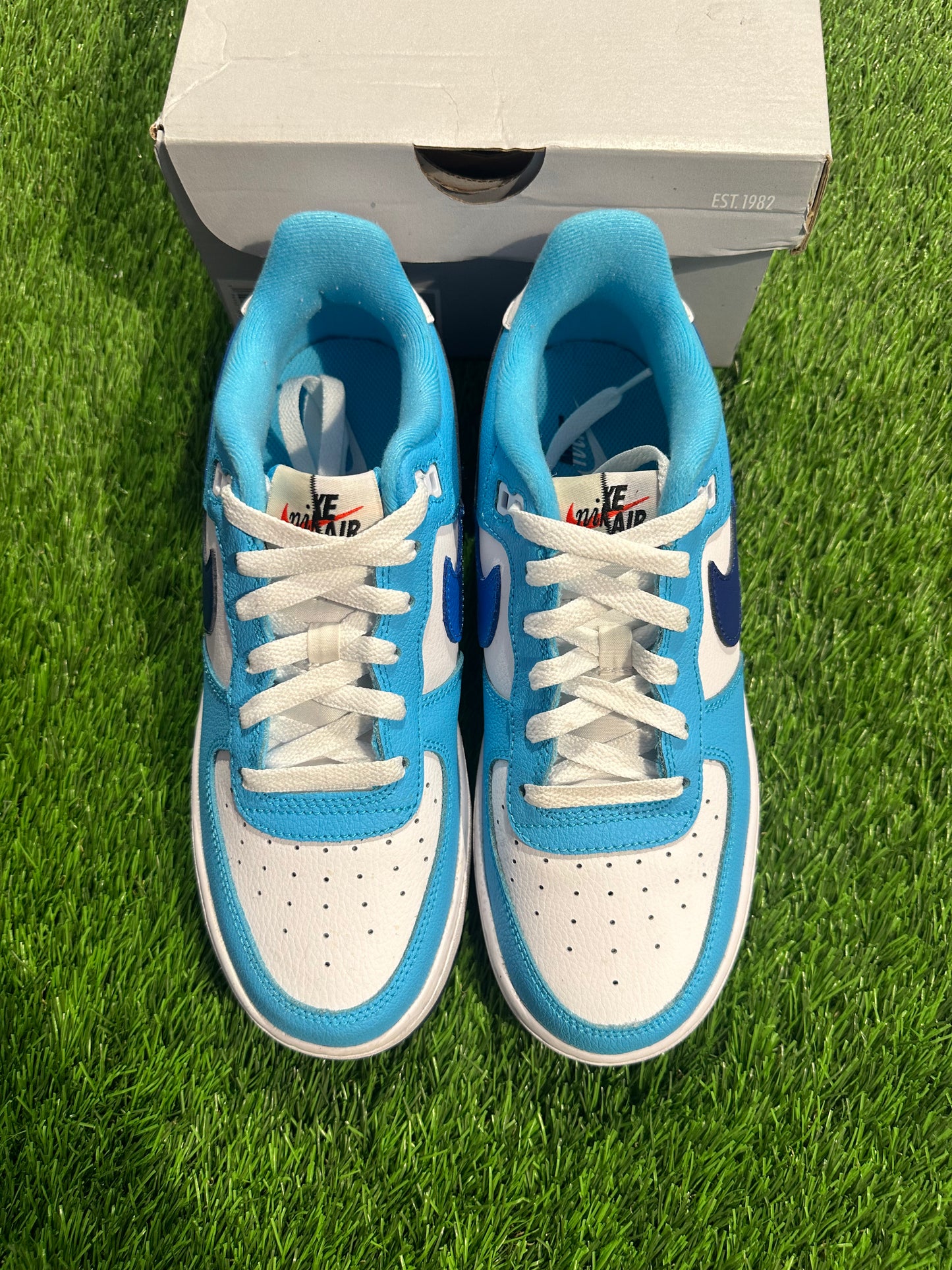 Nike Air Force 1 Low LV8 2 Light Photo Blue Deep Royal (GS) 6.5Y/8W