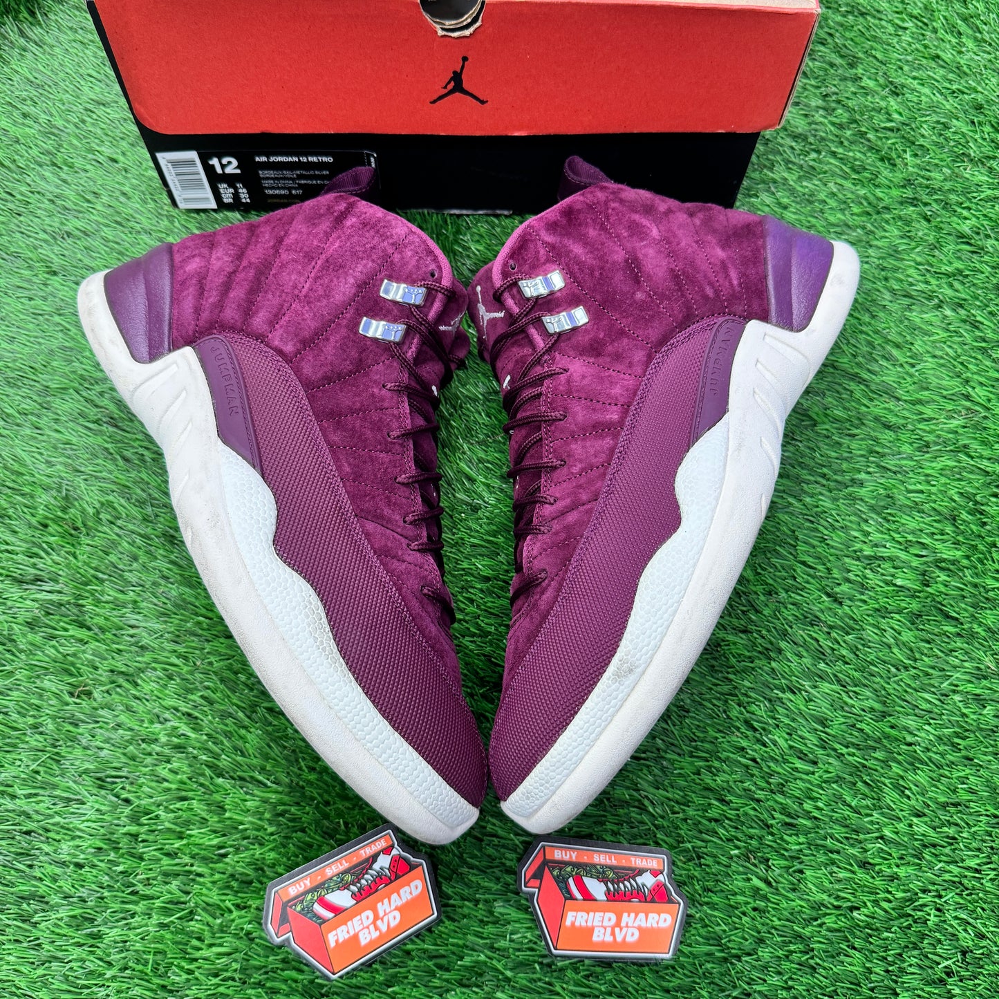 Jordan 12 Retro Bordeaux SIZE 12M/13.5W