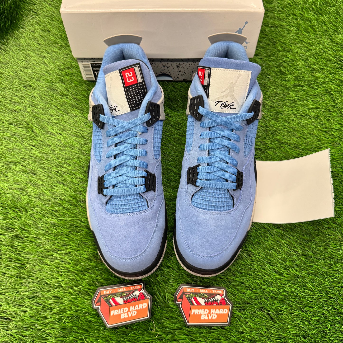 Jordan 4 Retro University Blue SIZE 12M/13.5W