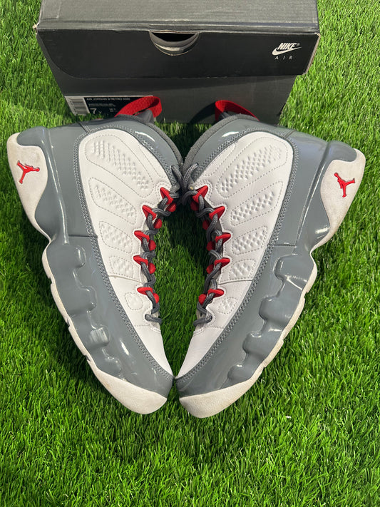 Jordan 9 Retro Fire Red (GS) 7Y/8.5W