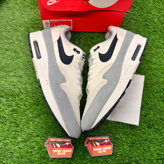 Air Max 1 Platinum Tint Dark Obsidian SIZE 13M/14.5W