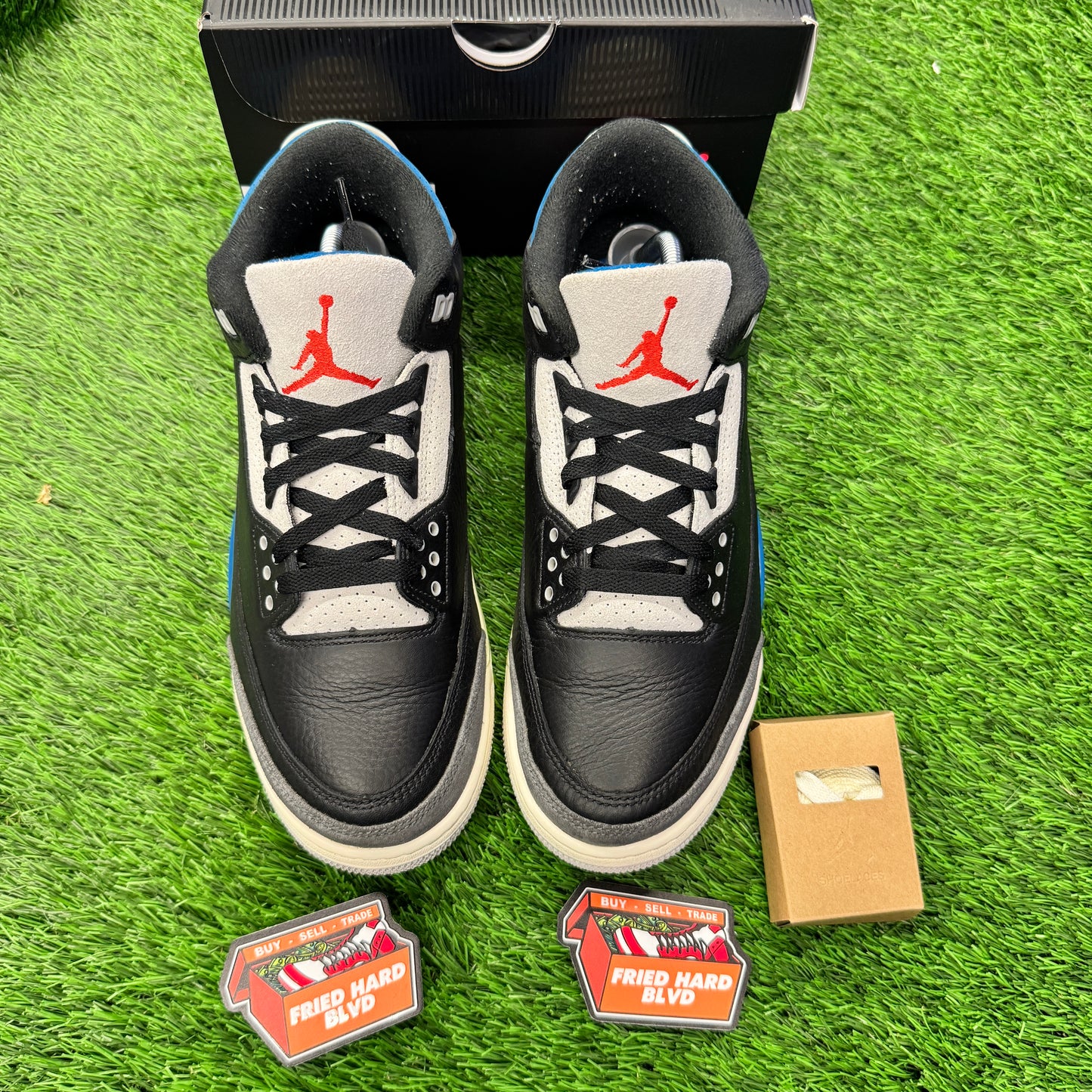 Jordan 3 Retro OG Rare Air SIZE 9.5M/11W