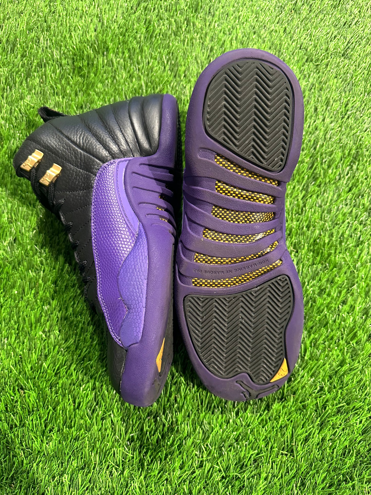Jordan 12 Retro Field Purple (GS)