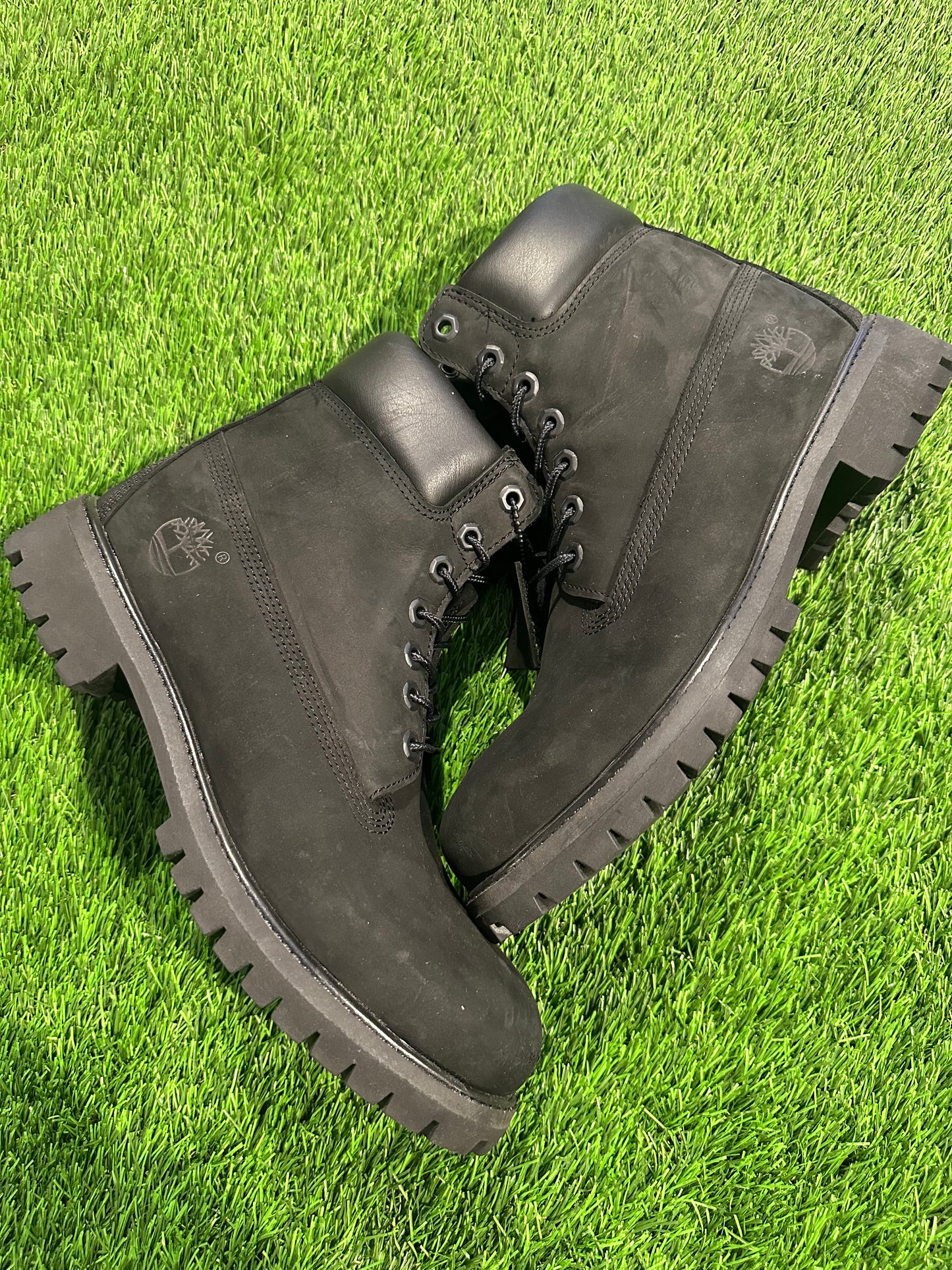 Timberland 6" Boot Black Nubuck Premium