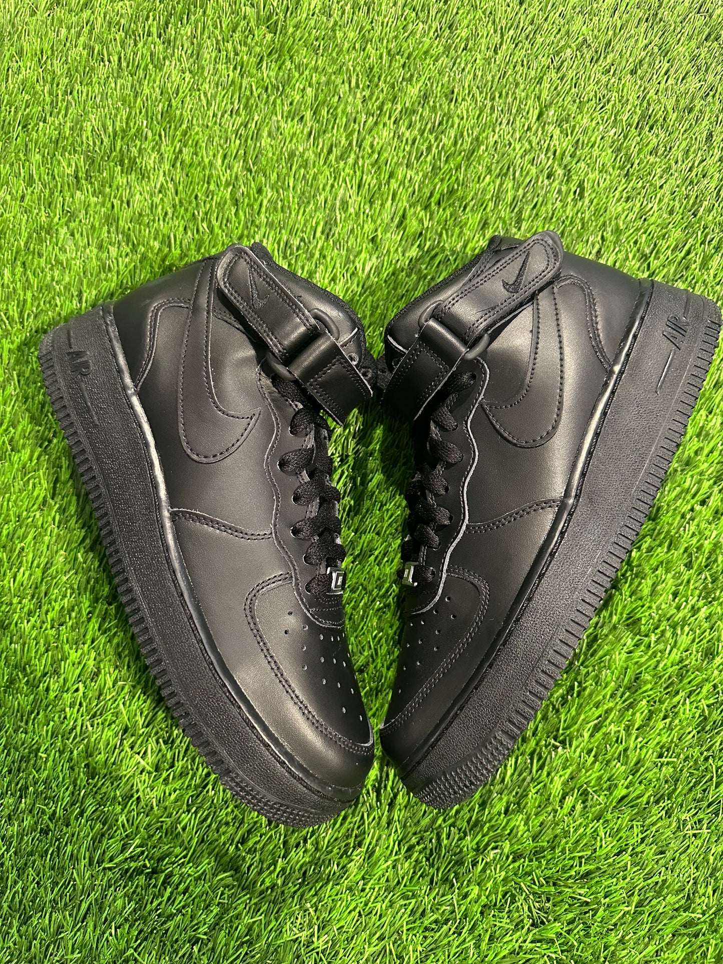 Nike Air Force 1 Mid Black (GS)