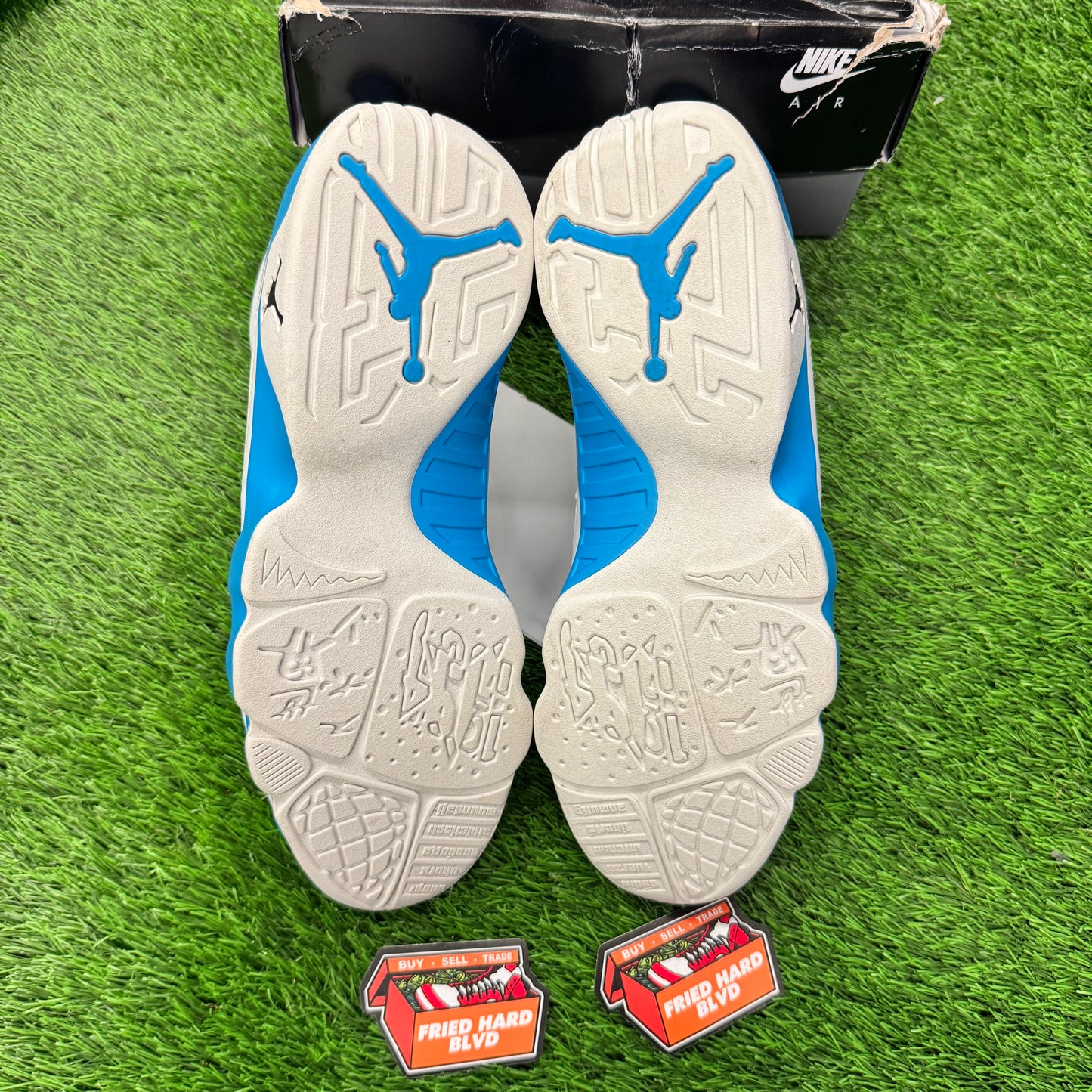 Jordan 9 Retro Powder Blue (2024) SIZE 11.5M/13W