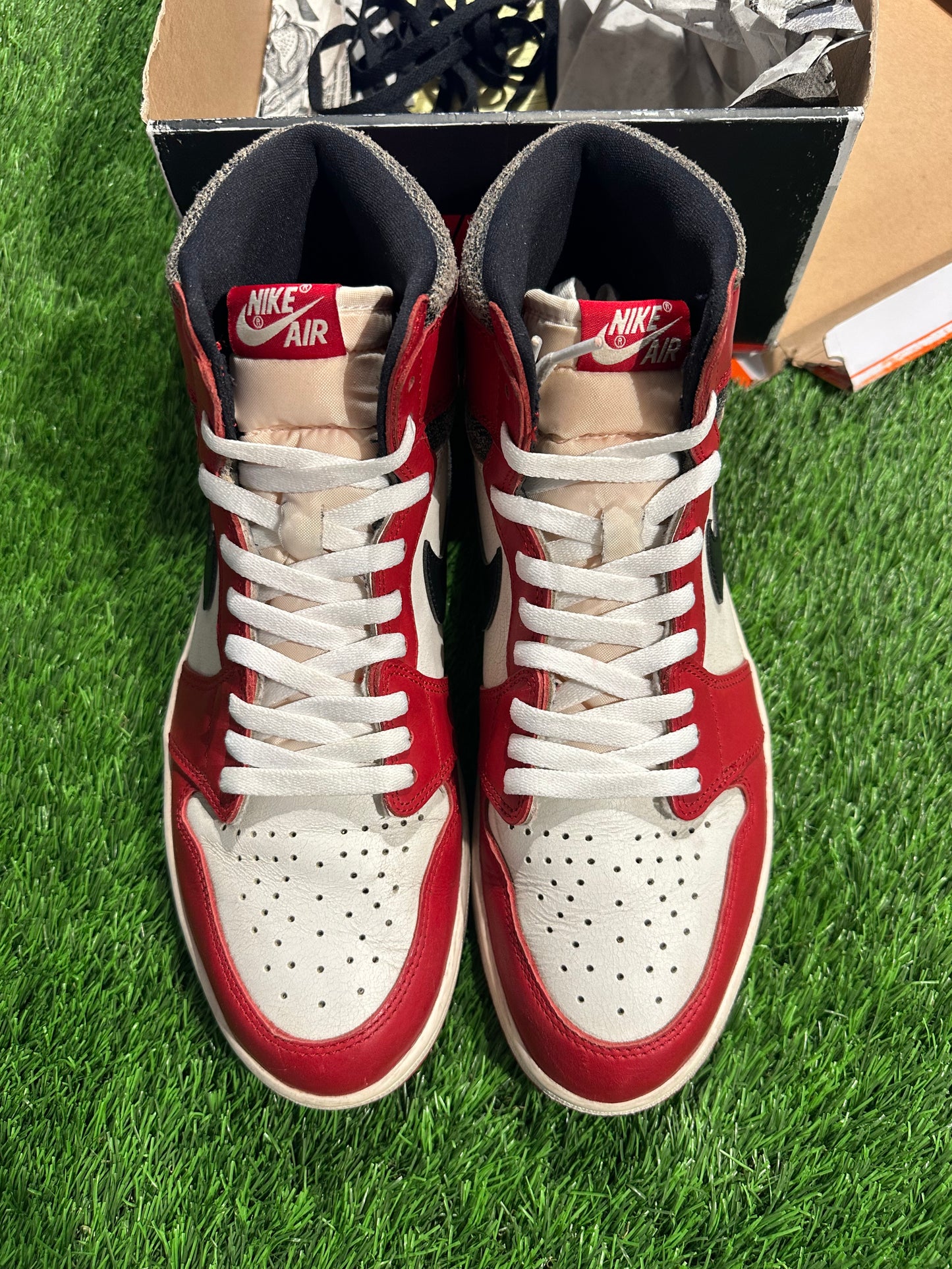 Jordan 1 Retro High OG Chicago Lost and Found