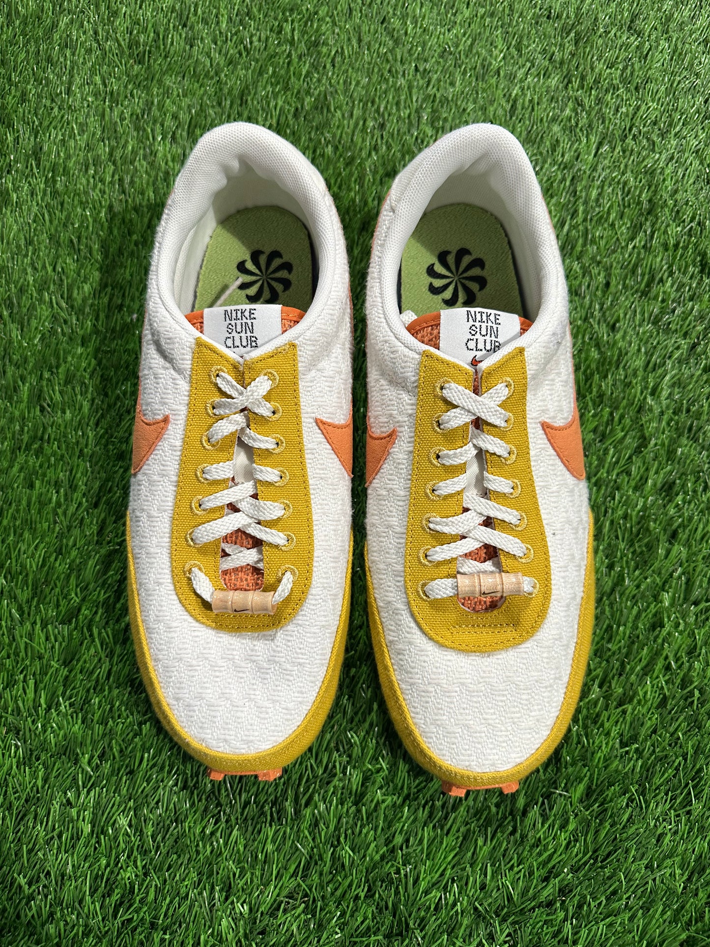 Nike DBreak SE Sun Club Hot Curry (Women's)