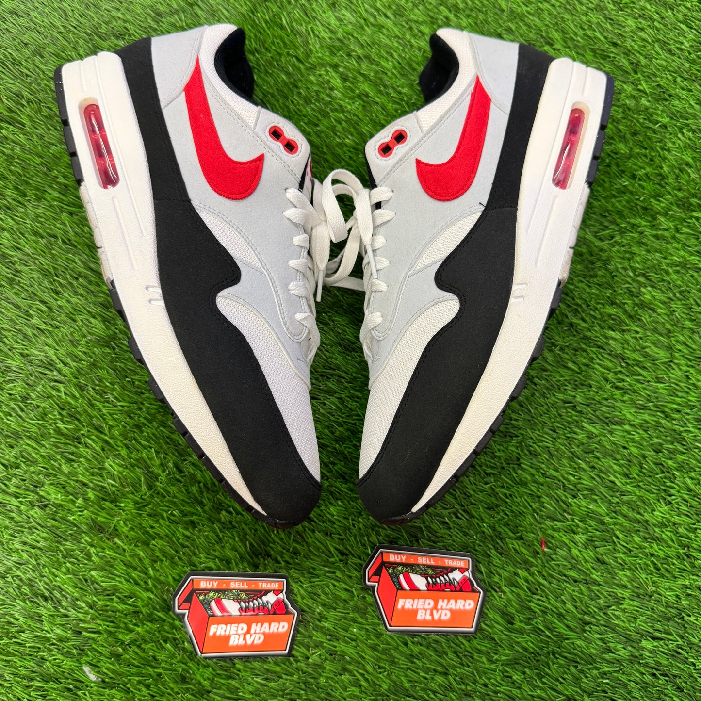 Air Max 1 Chili 2.0 SIZE 13M/14.5W