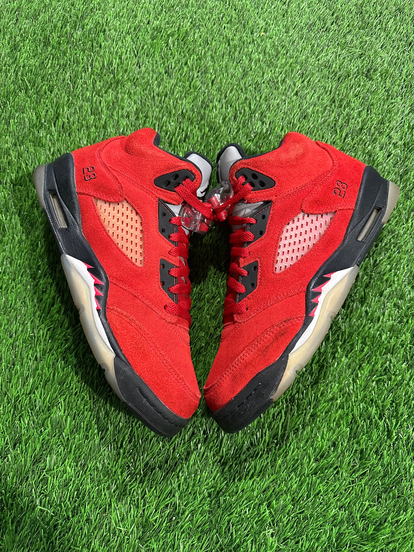 Jordan 5 Retro Raging Bull Red (2021) (GS) 7Y/8.5W