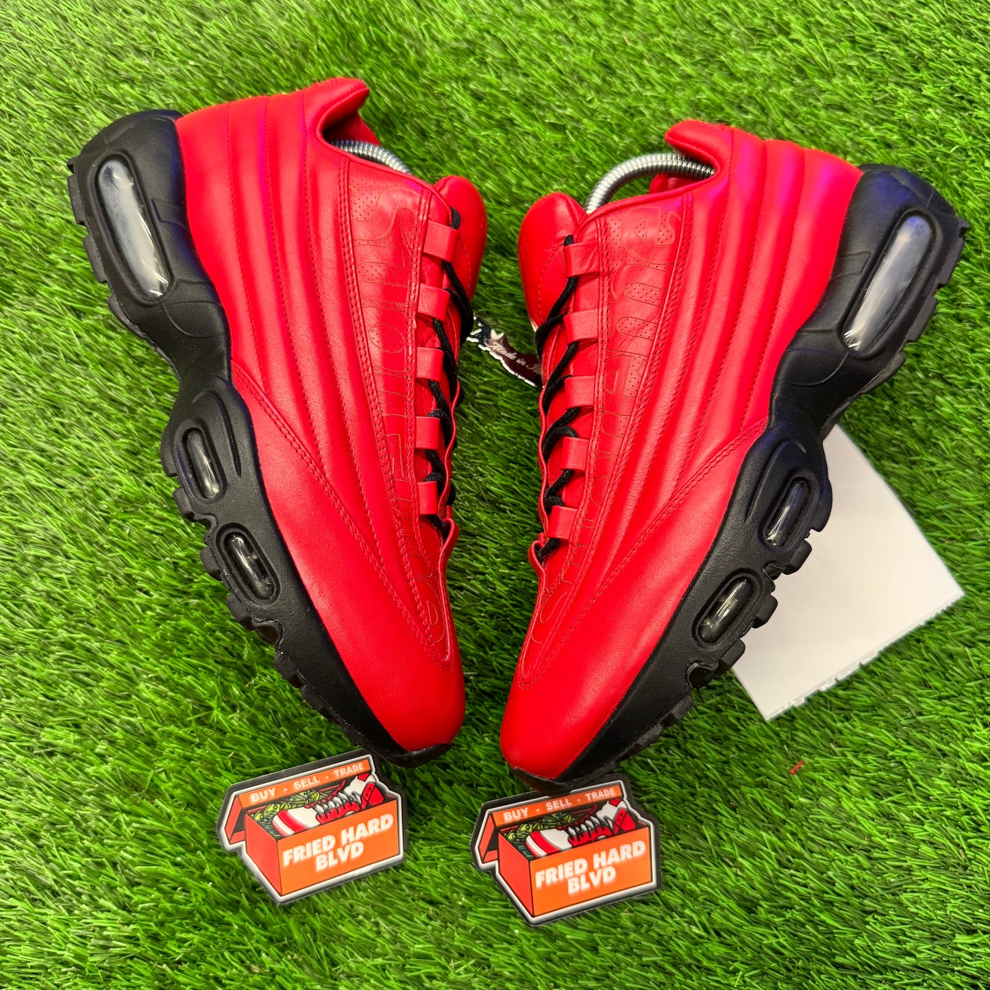 Air Max 95 Lux Supreme Red SIZE 9M/10.5W