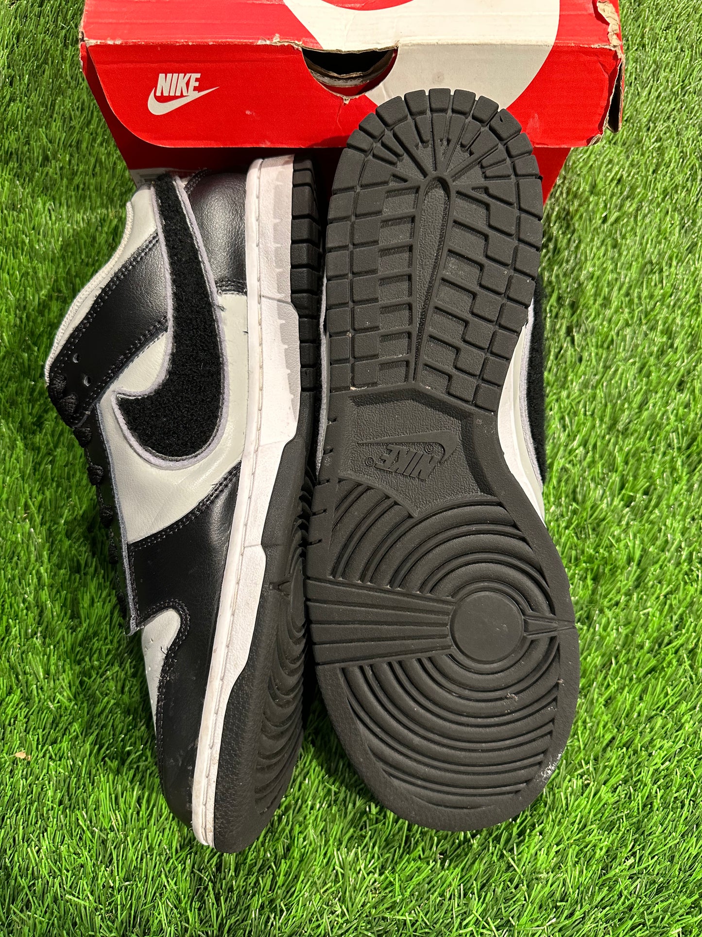Nike Dunk Low Chenille Swoosh Black Grey 11.5M/13W