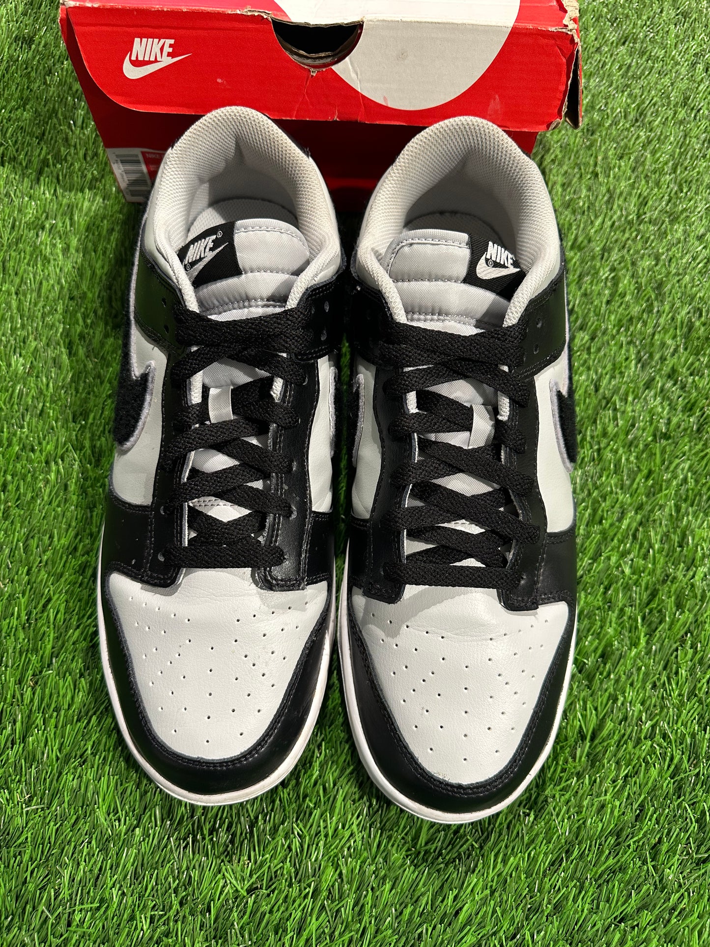 Nike Dunk Low Chenille Swoosh Black Grey 11.5M/13W