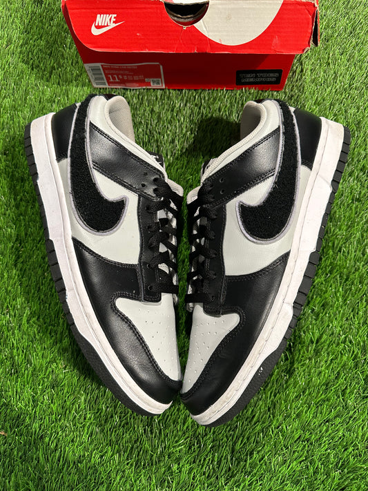Nike Dunk Low Chenille Swoosh Black Grey 11.5M/13W