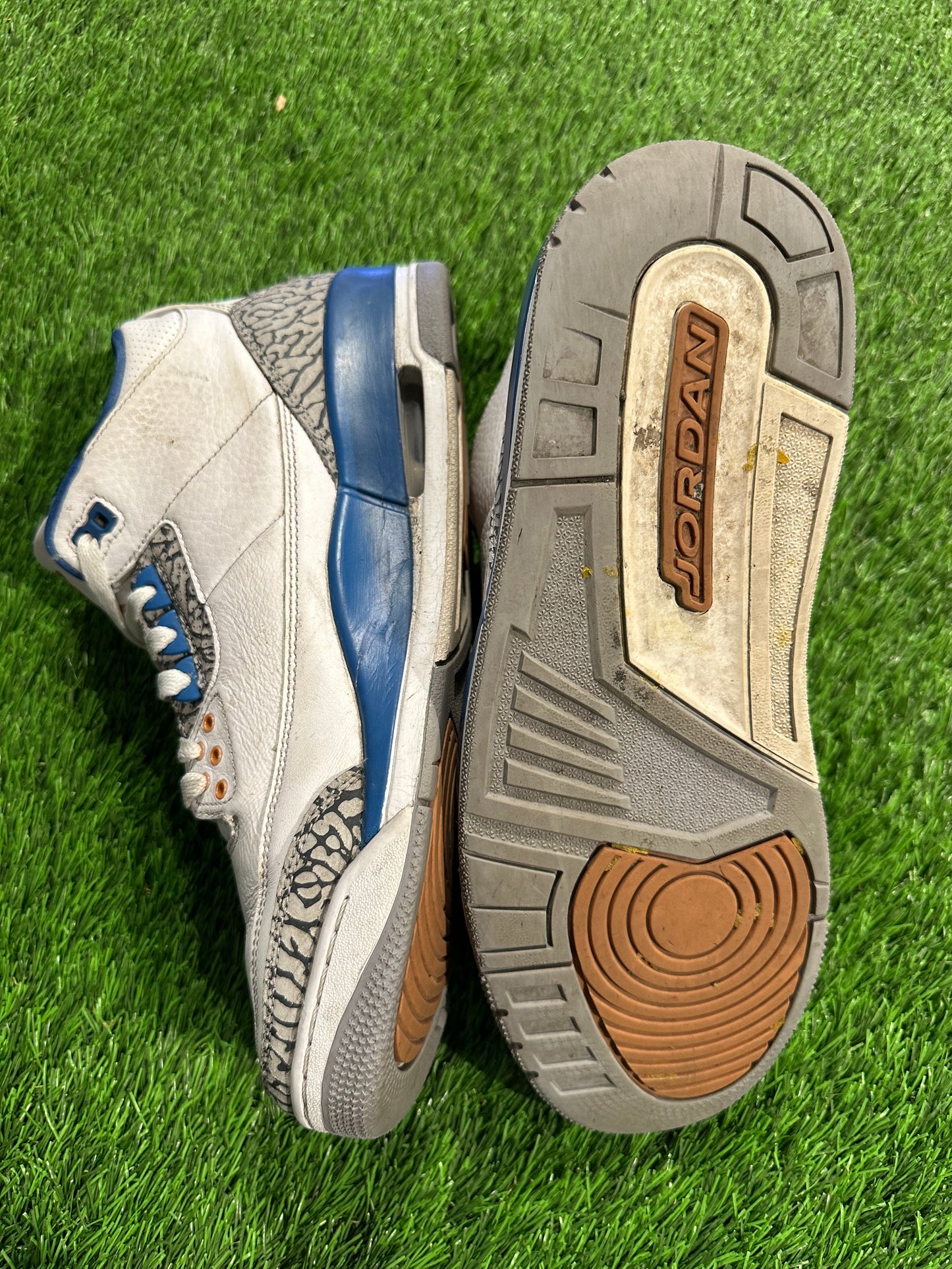 Jordan 3 Retro Wizards