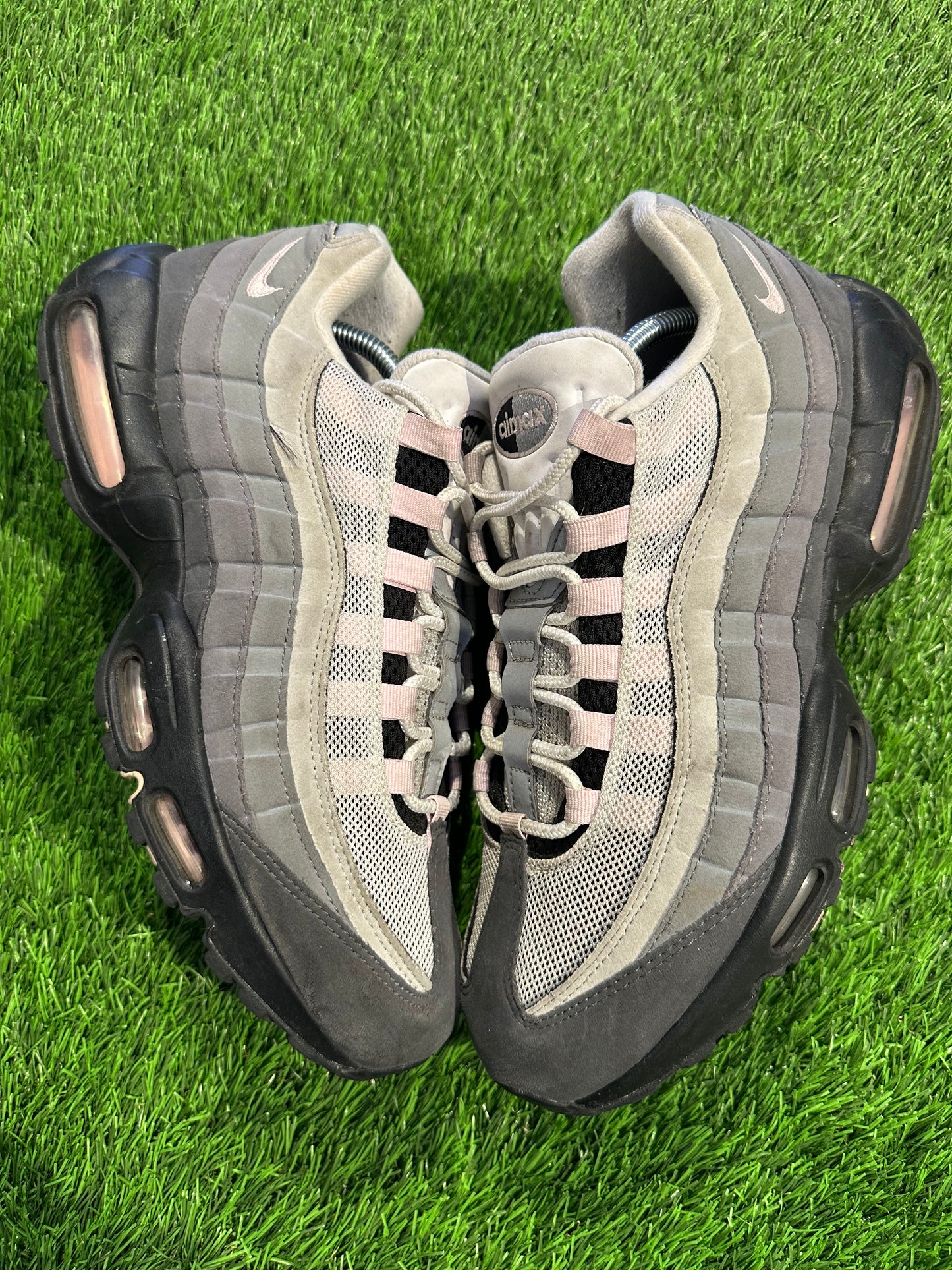 Nike Air Max 95 Gunsmoke Pink Foam 10.5M/12W