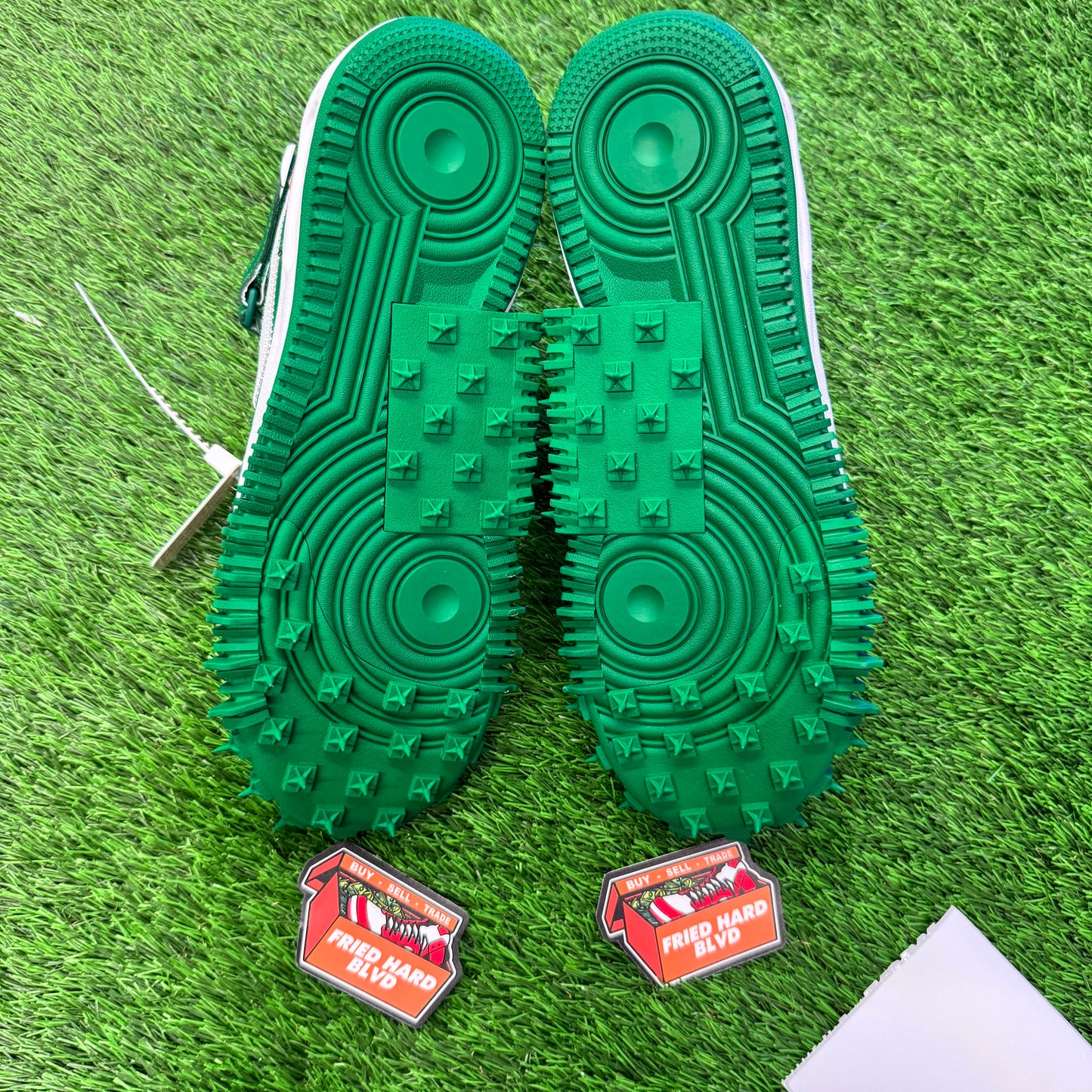 Air Force 1 Mid Off-White Pine Green SIZE 10M-10.5M