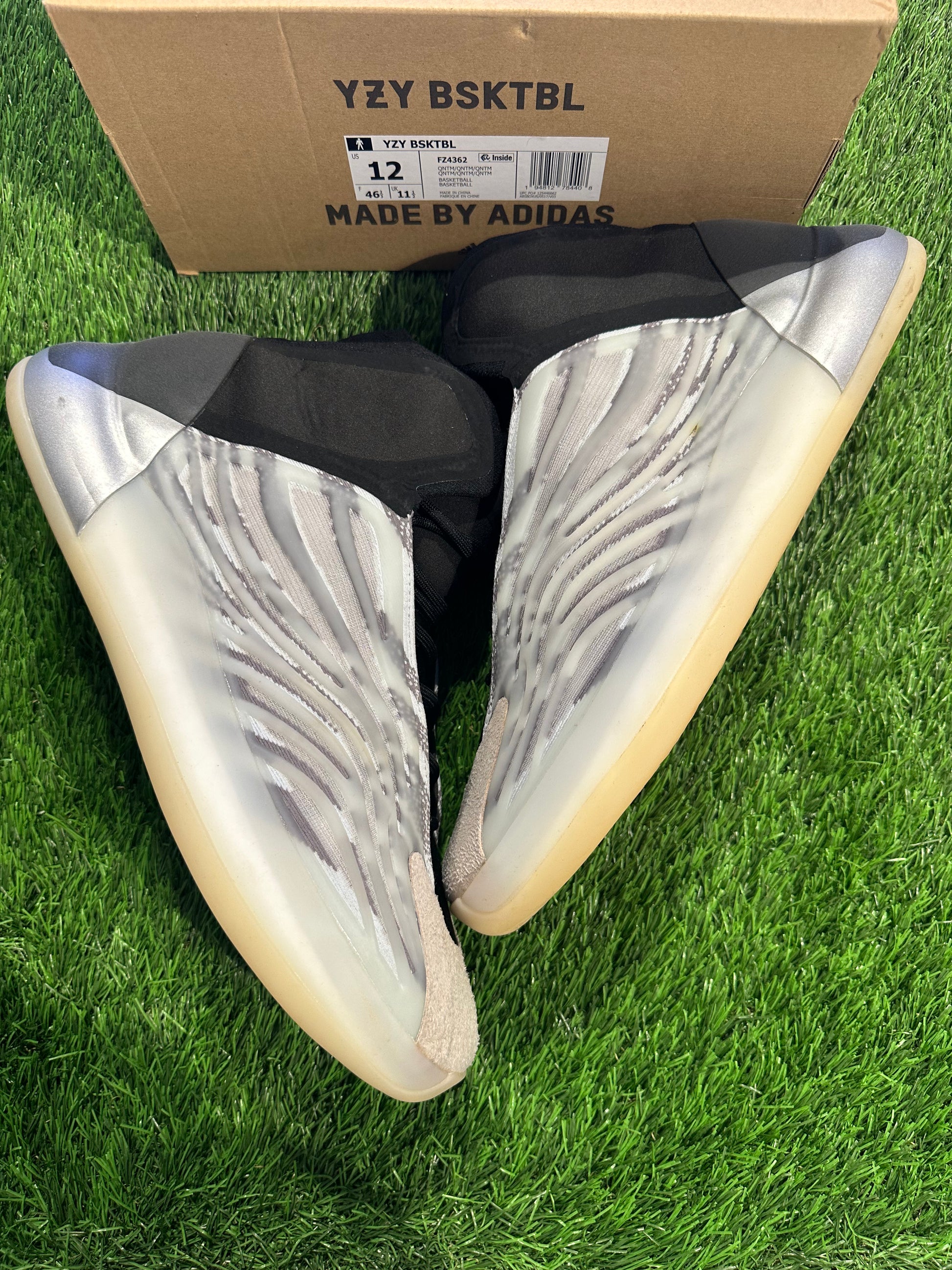 adidas YZY QNTM BSKTBL (Performance Basketball Model) â Fried Hard Blvd.