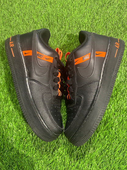 Air Force 1 Low LV8 KSA Worldwide Pack Black Total Orange (GS) 6.5Y/8W