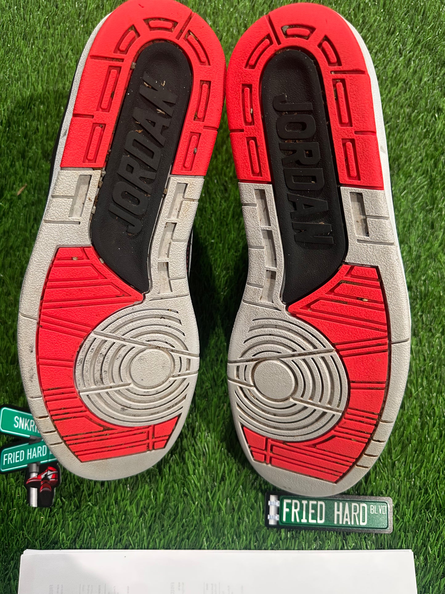 Jordan 2 Retro Infrared Cement