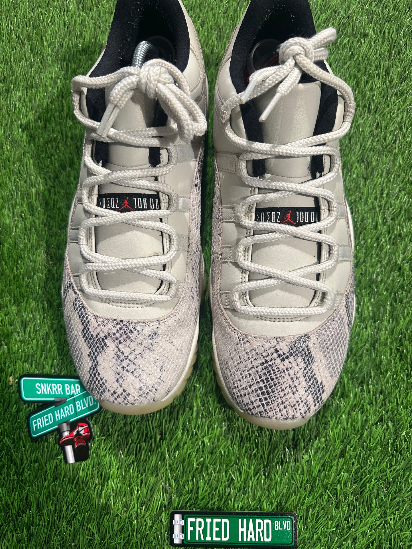 Jordan 11 Retro Low Snake Light Bone