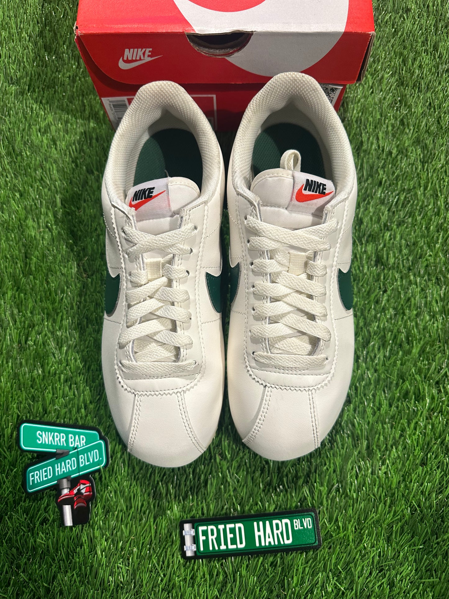 Nike Cortez Sail Gorge Green (Women's) 5.5Y/7W
