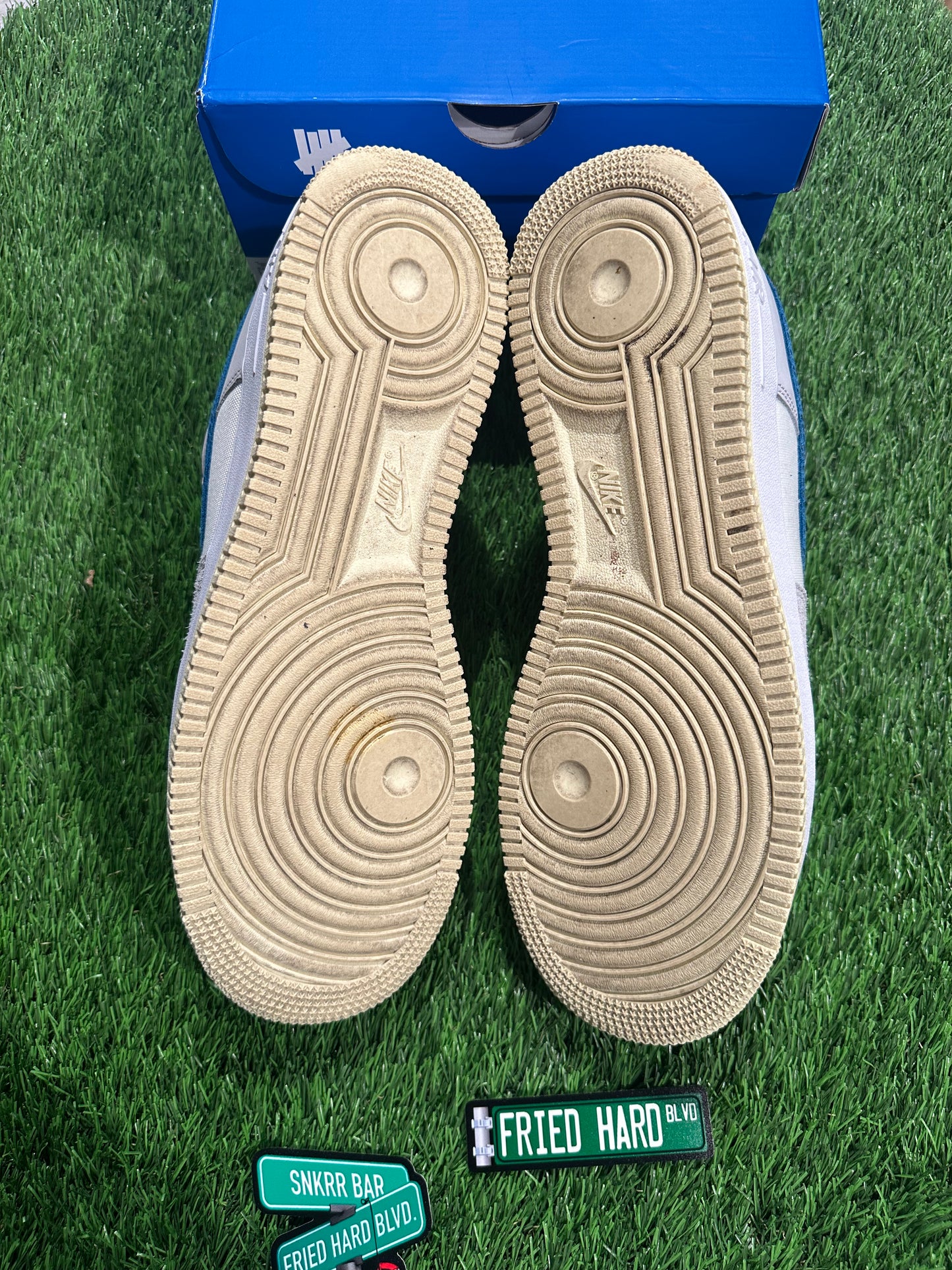 Air Force 1 Low SP Undefeated 5 On It Dunk vs. AF1 12M/13.5W