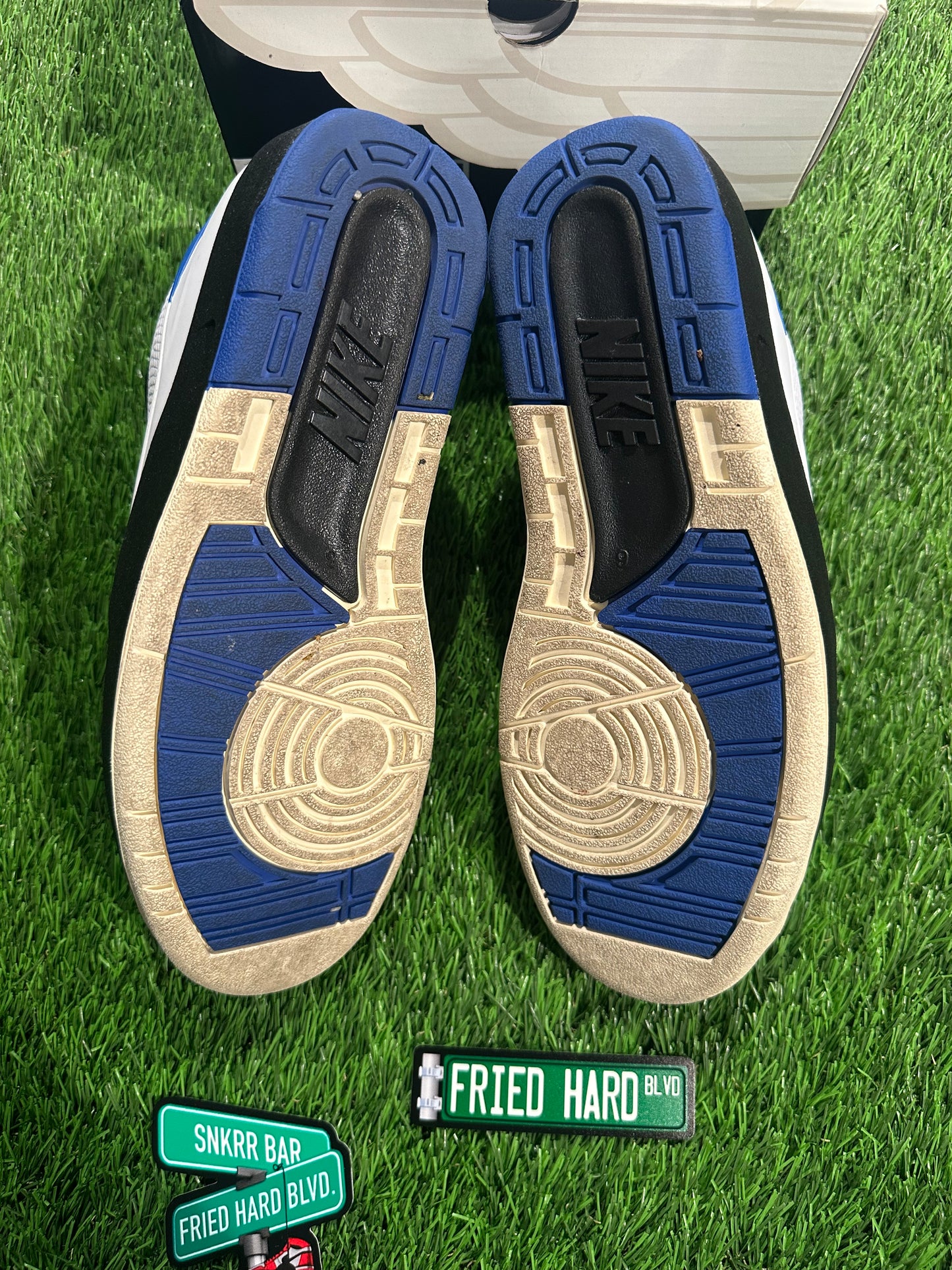 Jordan 2 Retro Low Varsity Royal (Women's) 6Y/7.5W