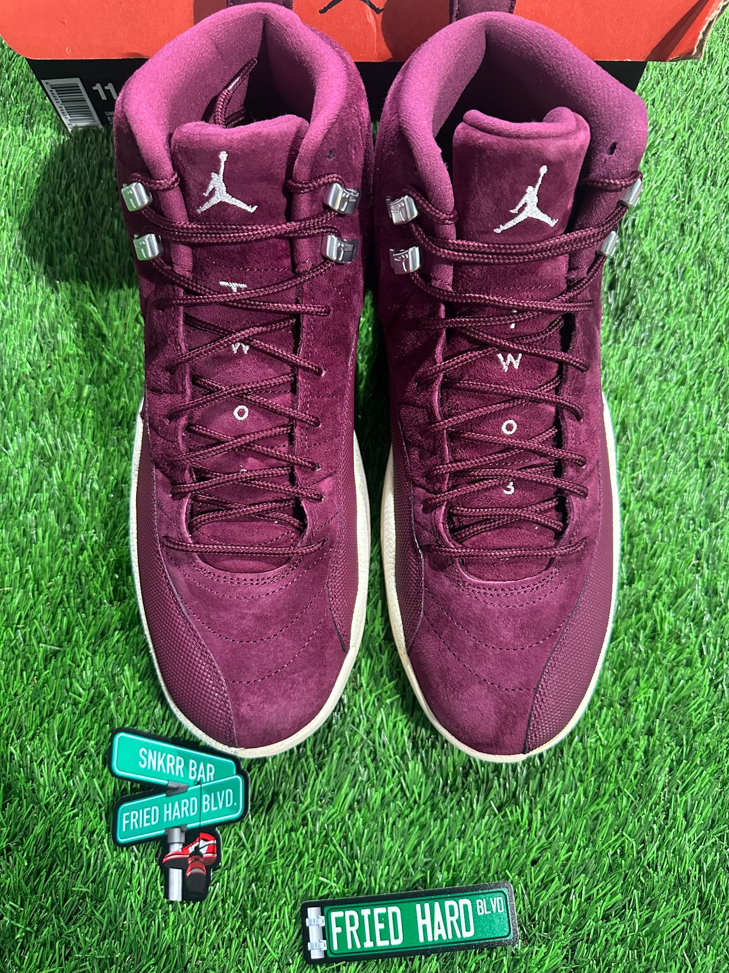 Jordan 12 Retro Bordeaux